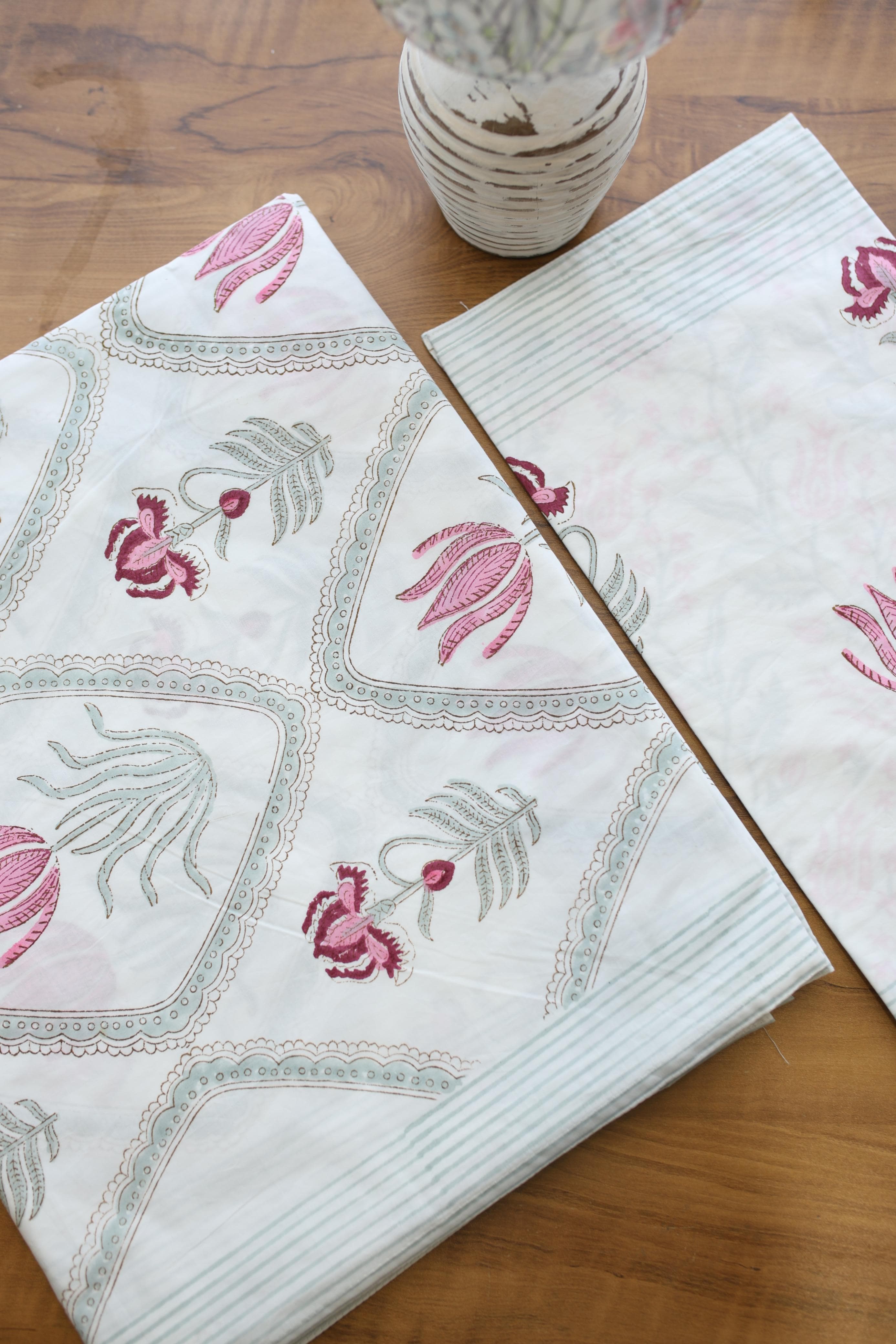 Bedsheets - Premium Super King white lily percale cotton bedsheets