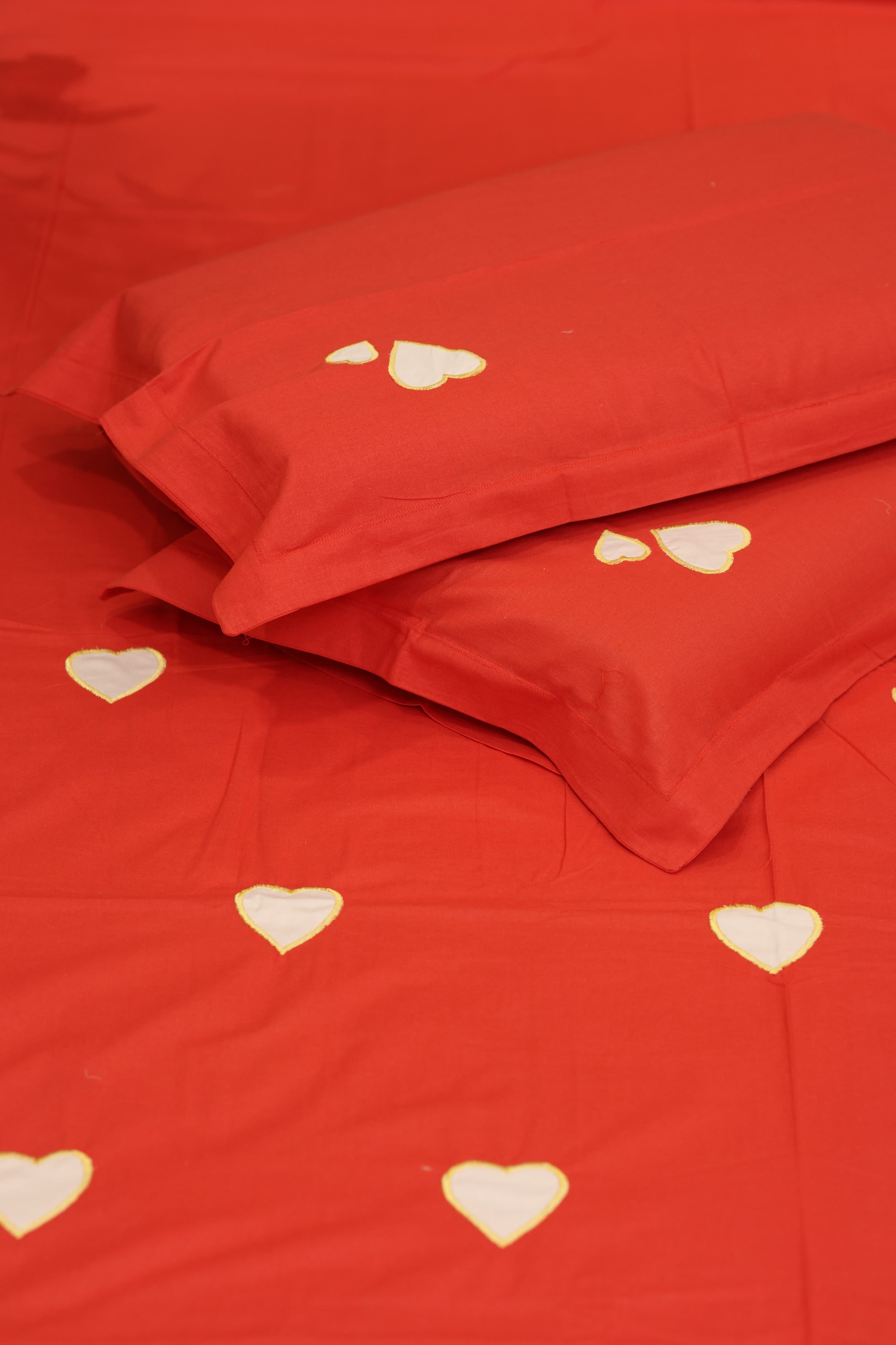 Bedsheets - King Premium Machine embroidery bedsheets MEK
