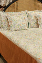 Bedsheets - Premium king floral printed lace bedsheet with cushion covers bud