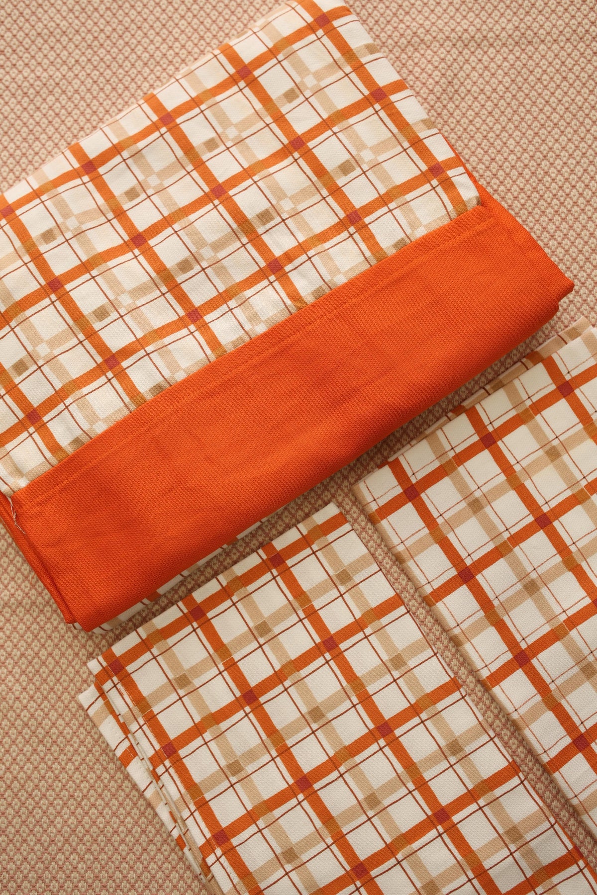 Bedsheets - Queen daily use border bedsheets
