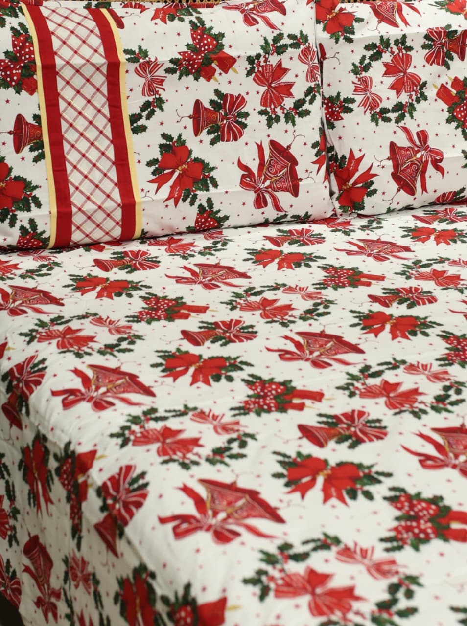 Bedsheets - Queen Premium check floral embroidery  bedsheet Xmas theme edition