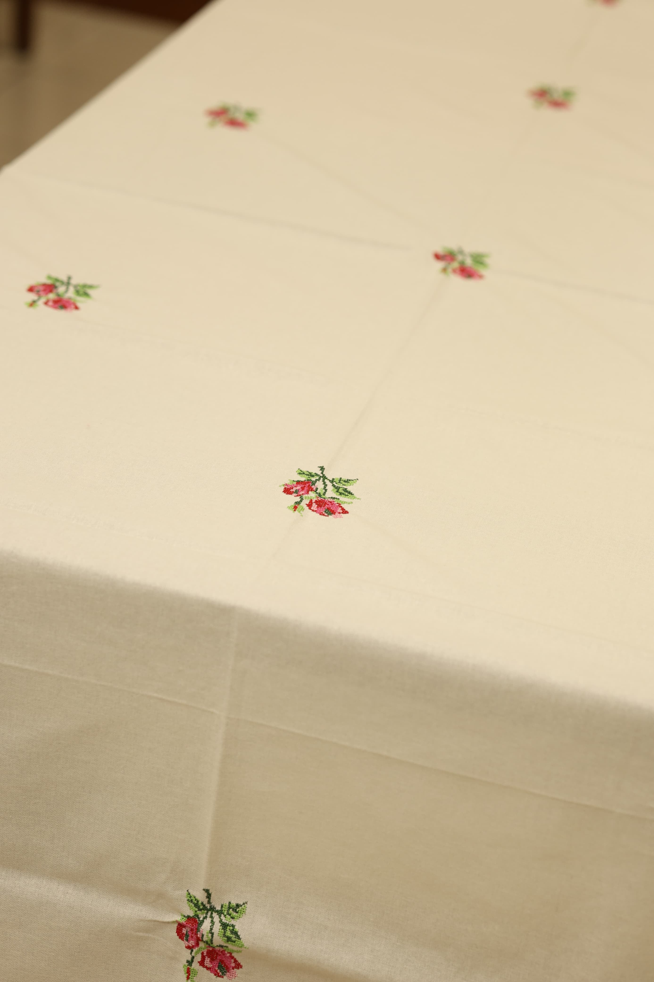 Table cloth - 6 seater cross stitch embroidery
