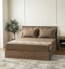 Bedsheets-Premium machine embroidered bedsheets