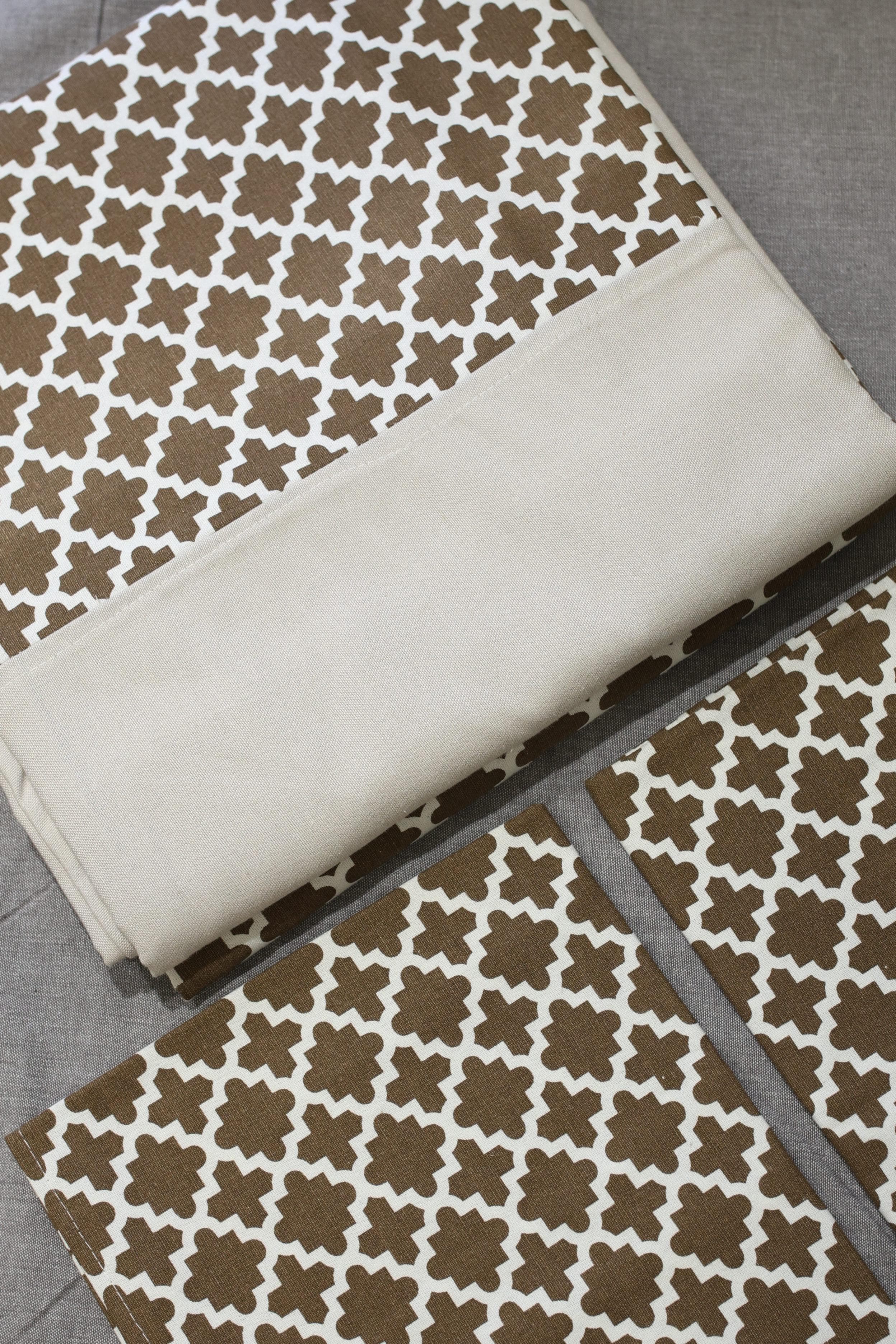 Bedsheets - King Daily use border bedsheets