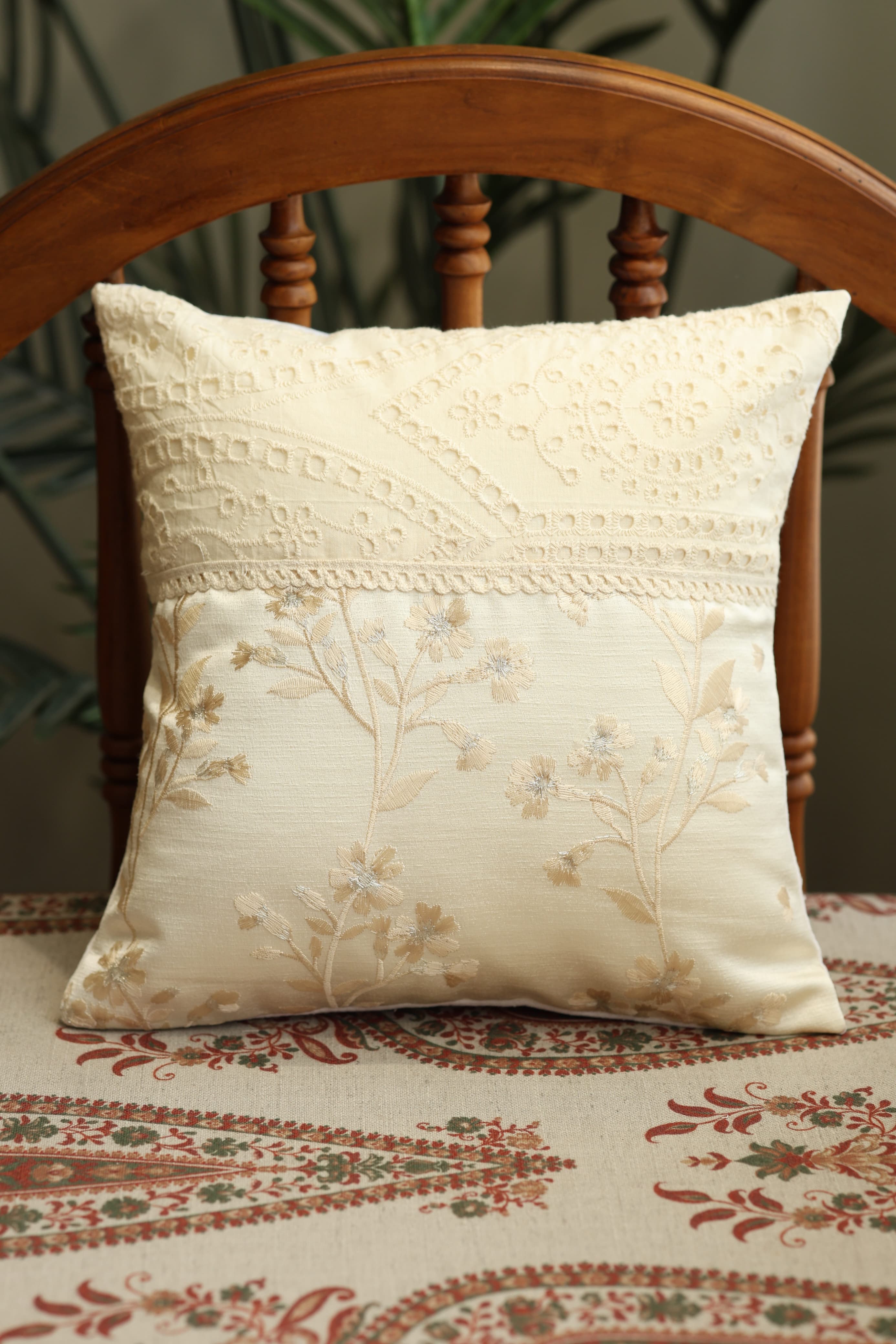 Cushion covers - 12*12 inches embroidery cushion cover
