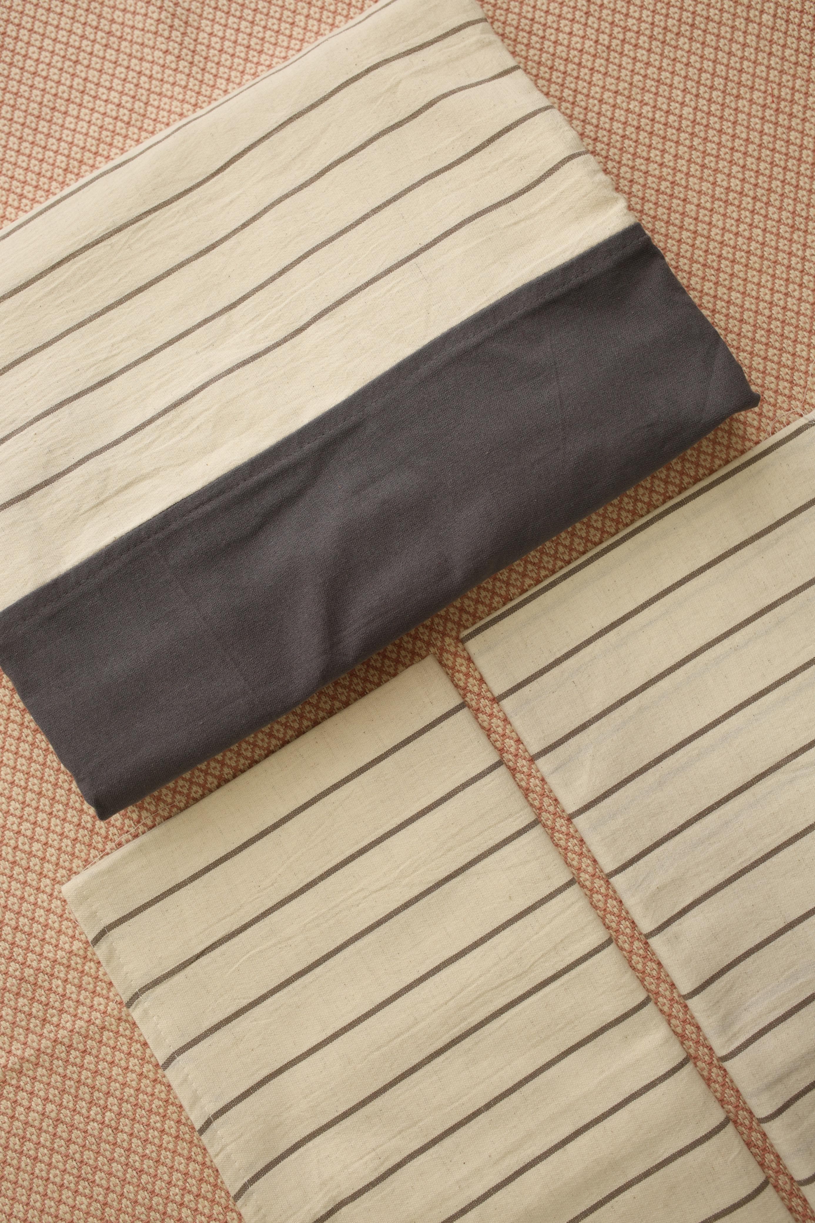 Bedsheets - Queen daily use border bedsheets