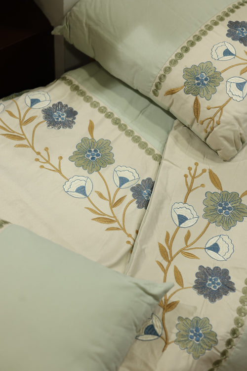Full bedding set - King Premium embroidery 5 pcs set