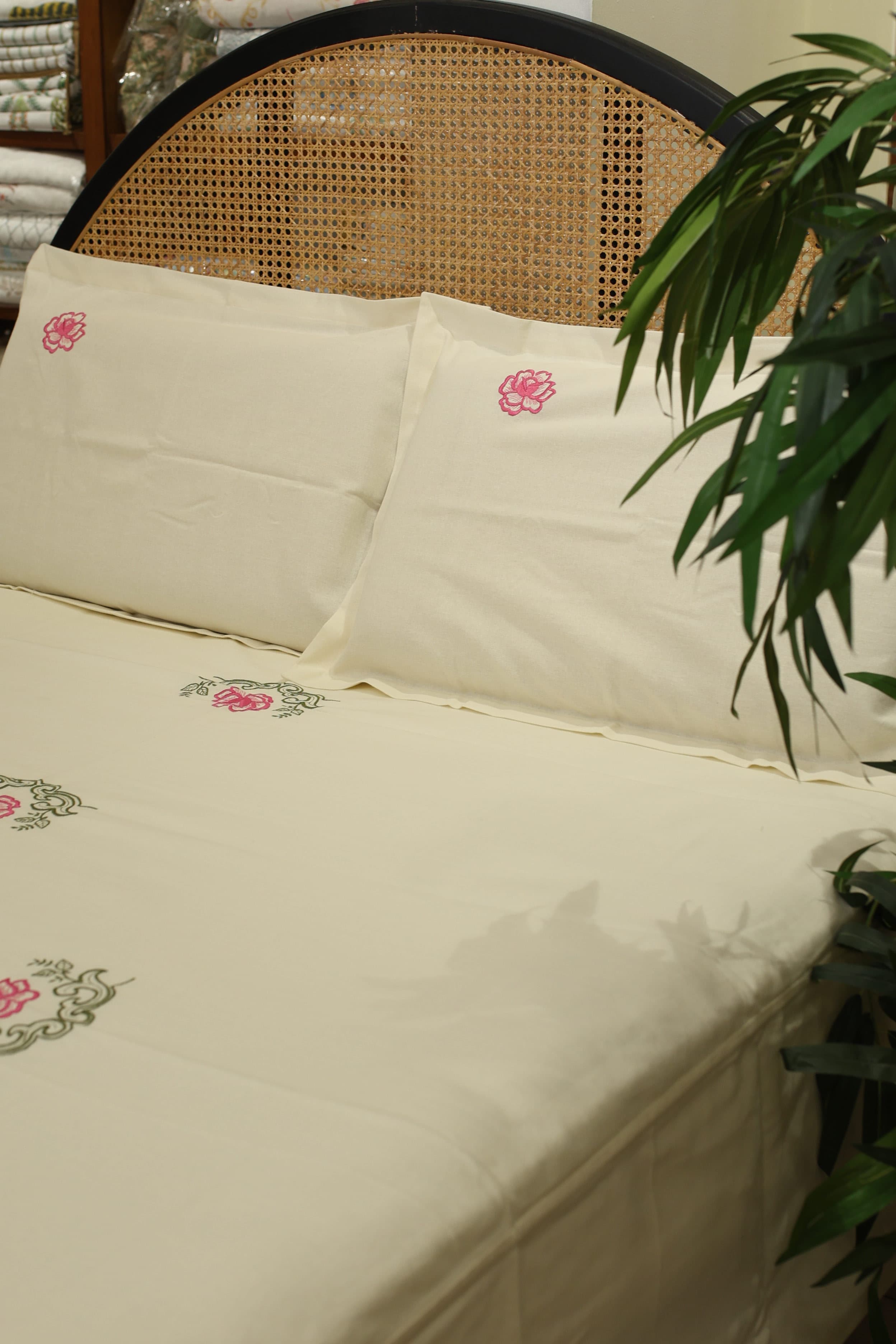 Bedsheets - Queen Premium machine embroidery bedspread off white base
