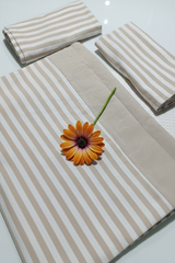 Bedsheets-Queen daily use border bedsheets