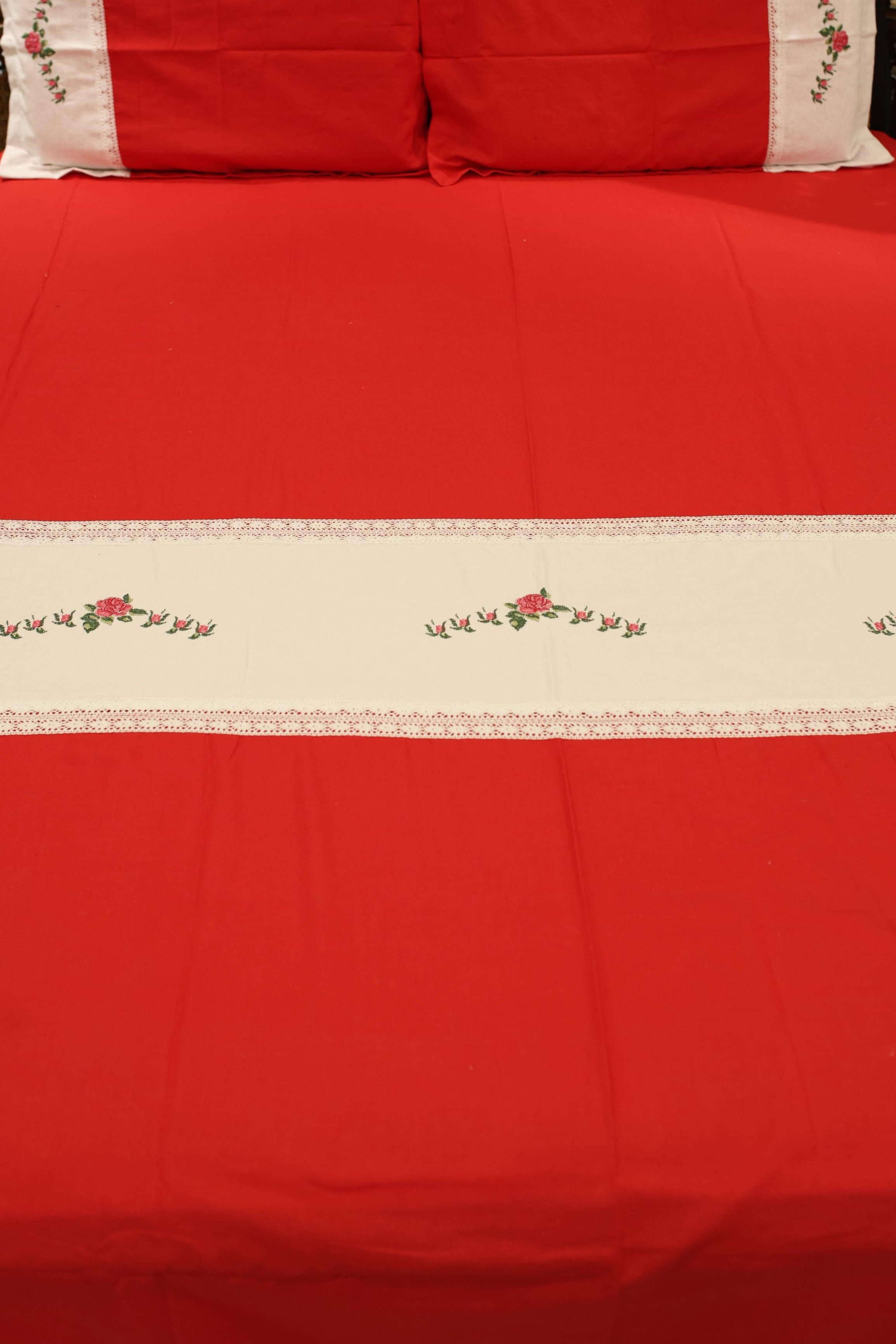 Queen Premium Cross stitch embroidery bedcover - Xmas theme edition