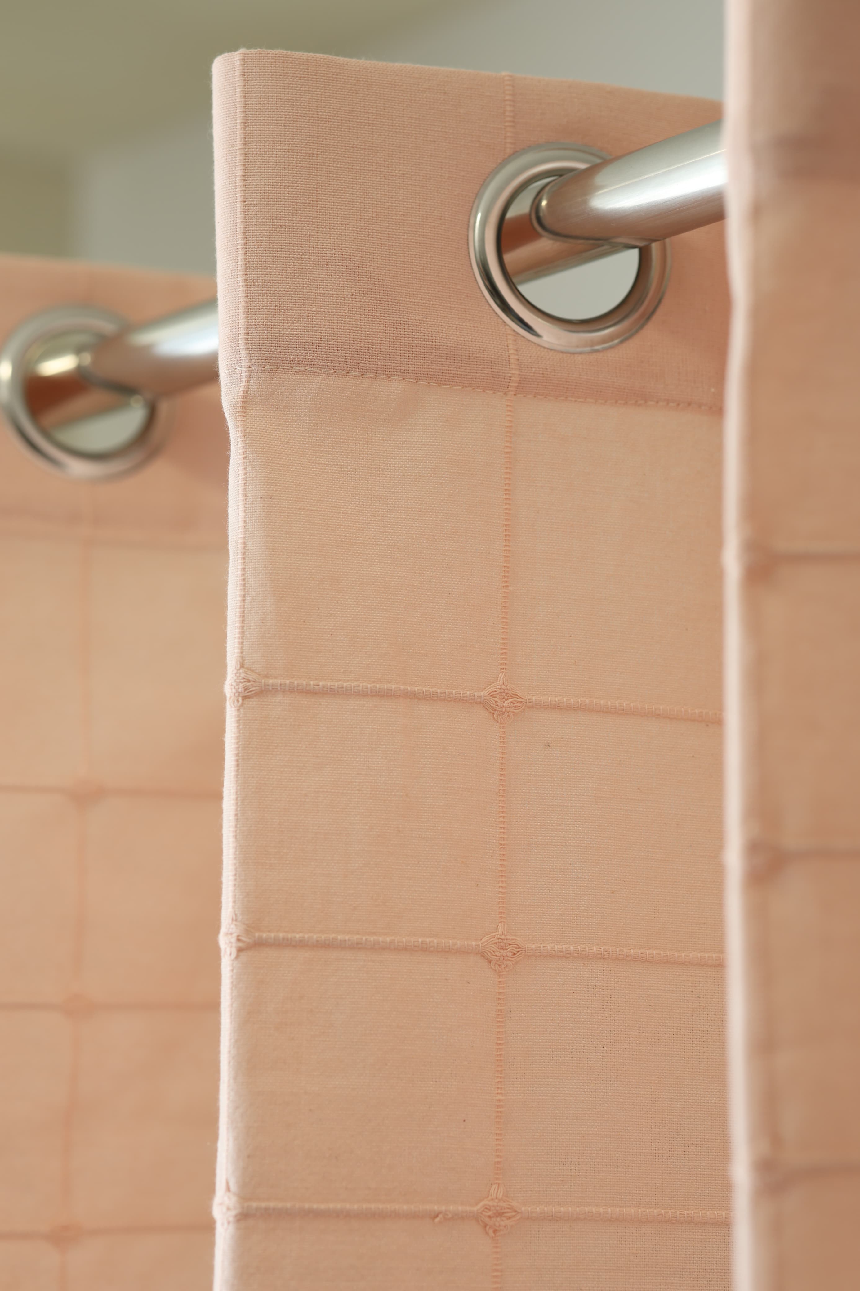 Curtains - Opaque solid  pinkish shade