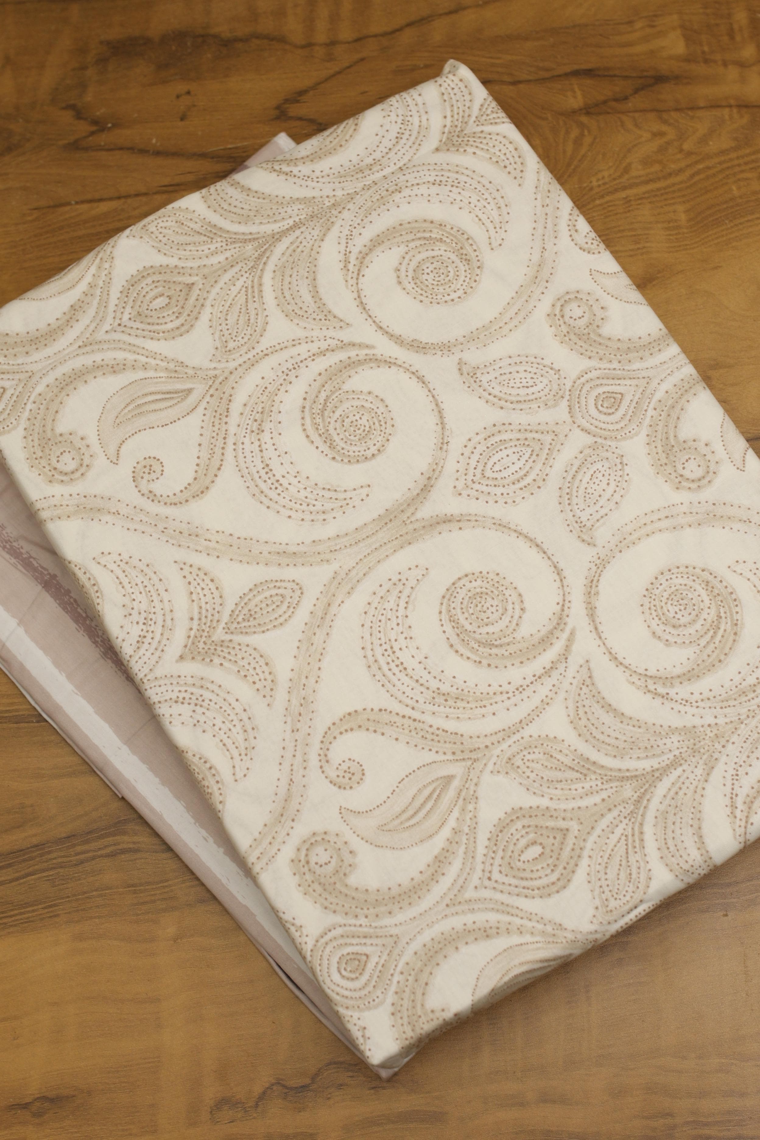 Bedsheets - Queen Soft cotton floral bedsheets (buzz)