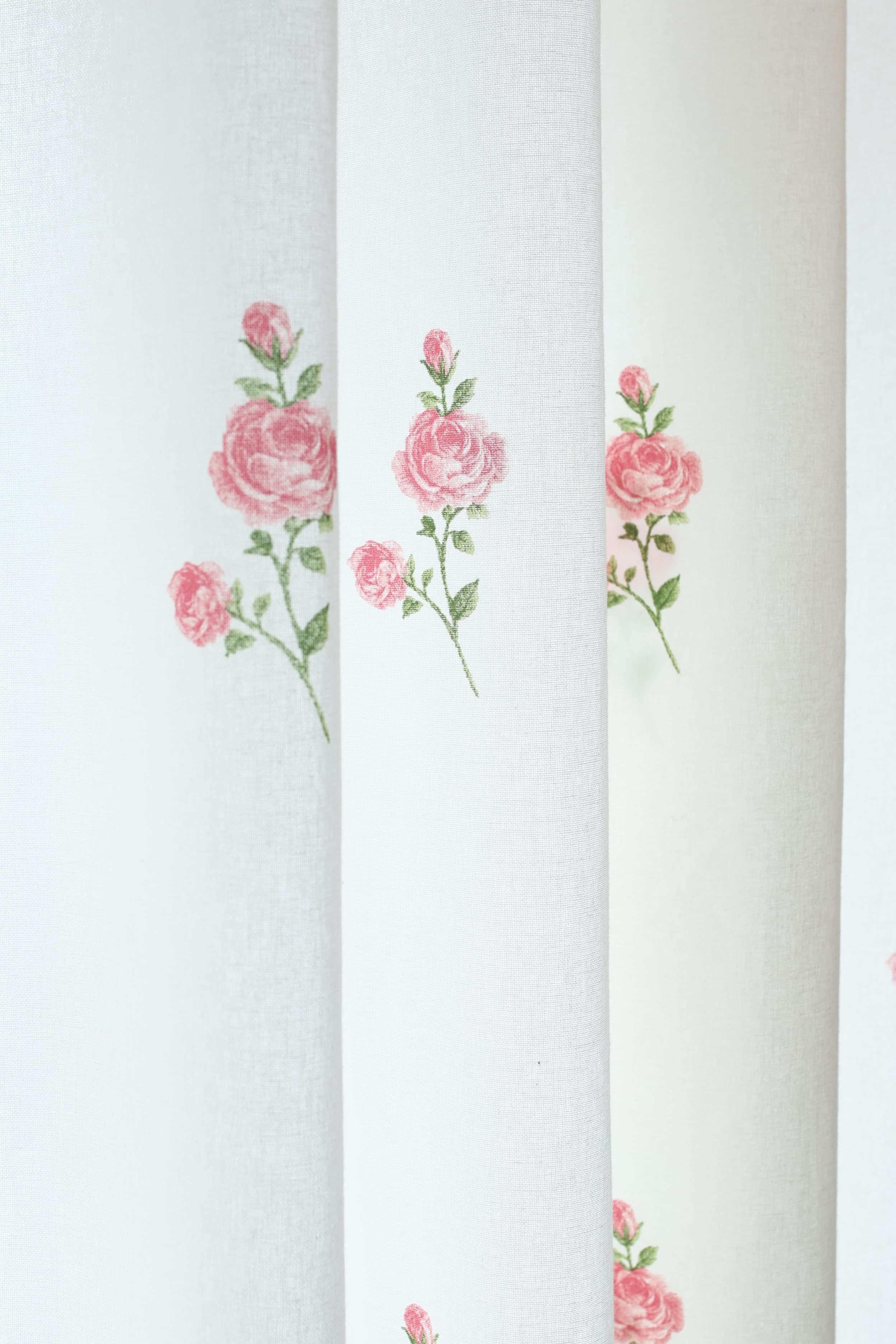 Curtains - Opaque floral curtains meadow