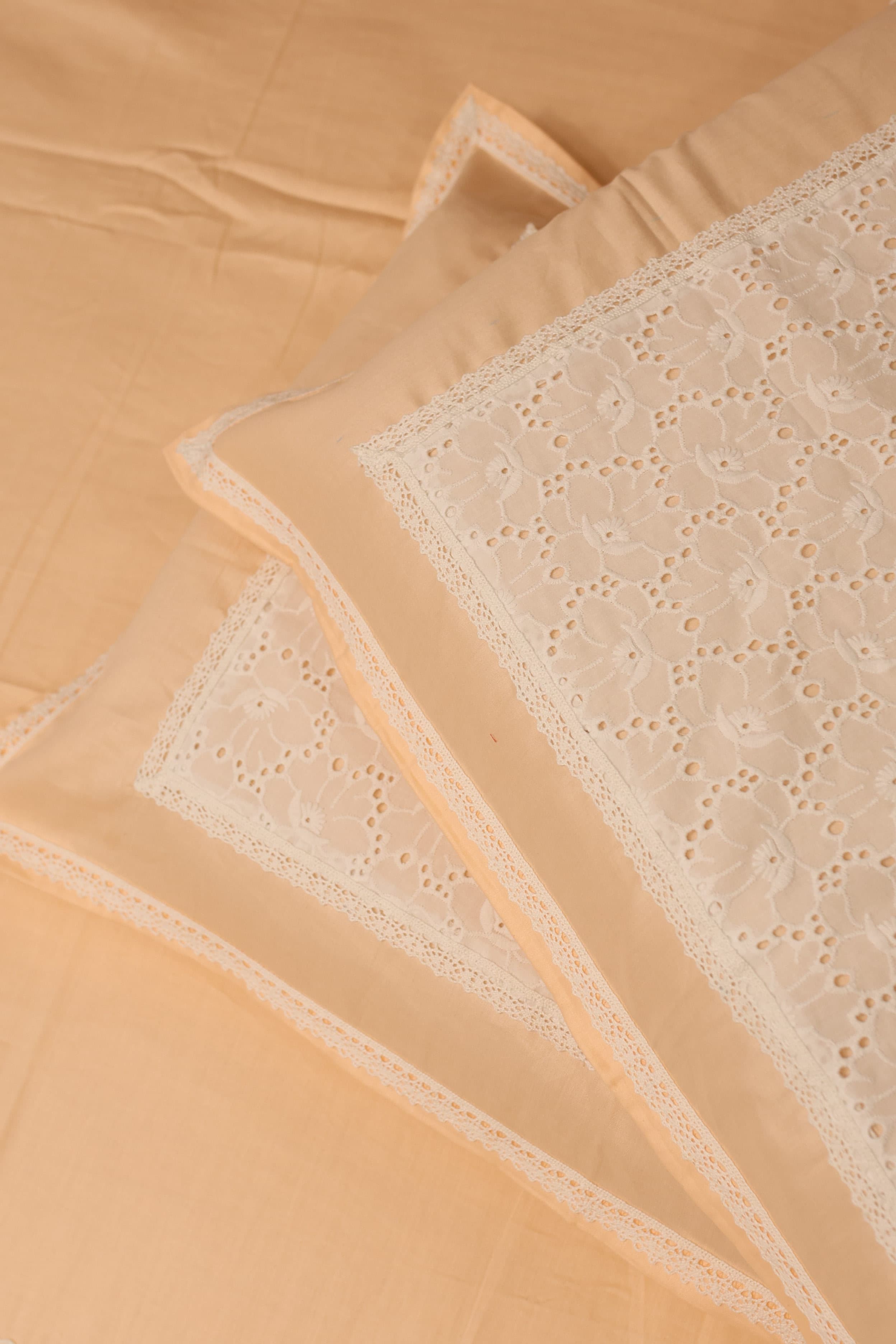 Bedsheets - Premium designer king bedsheets dd lace