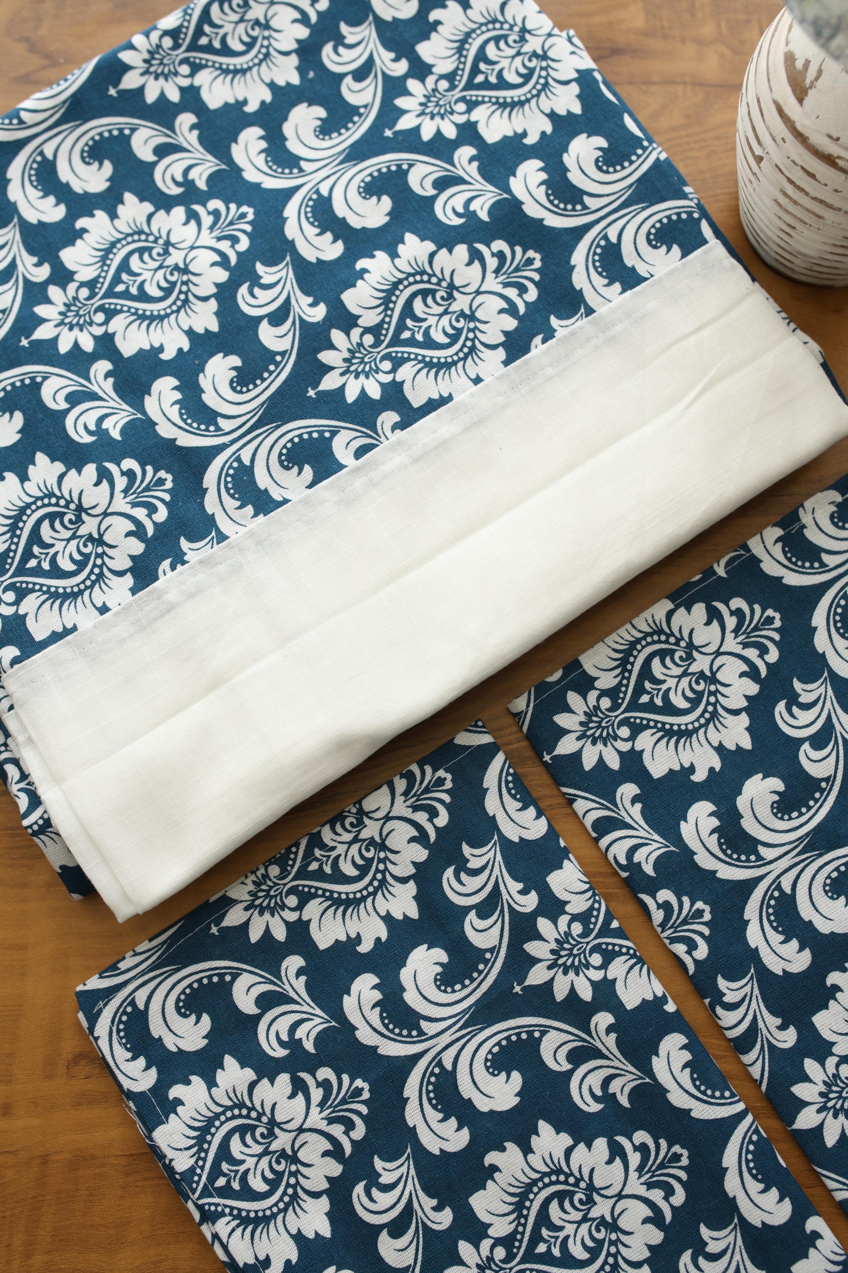 Bedsheets - Queen daily use border bedsheets