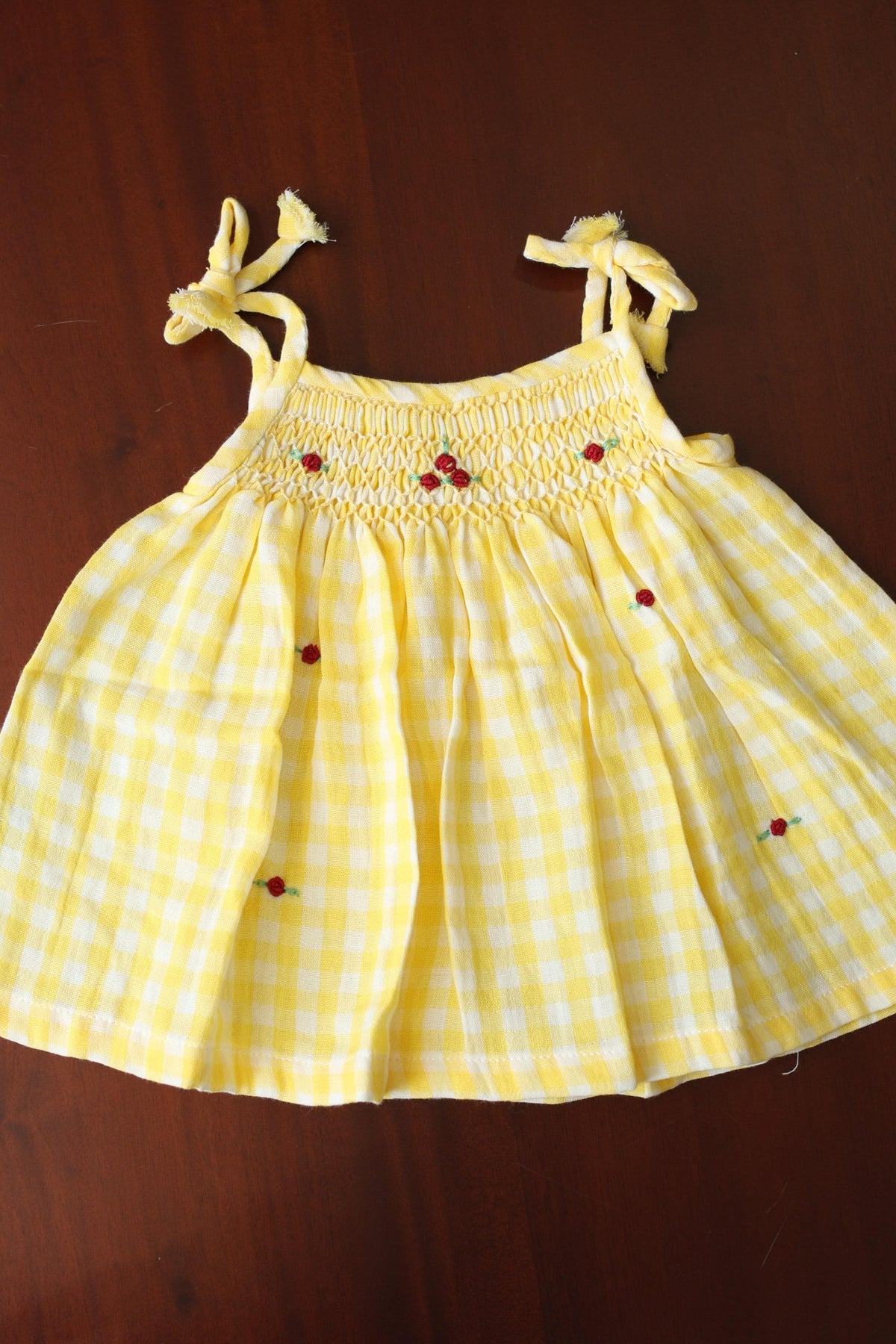 Kids smocked dress 3-6 month