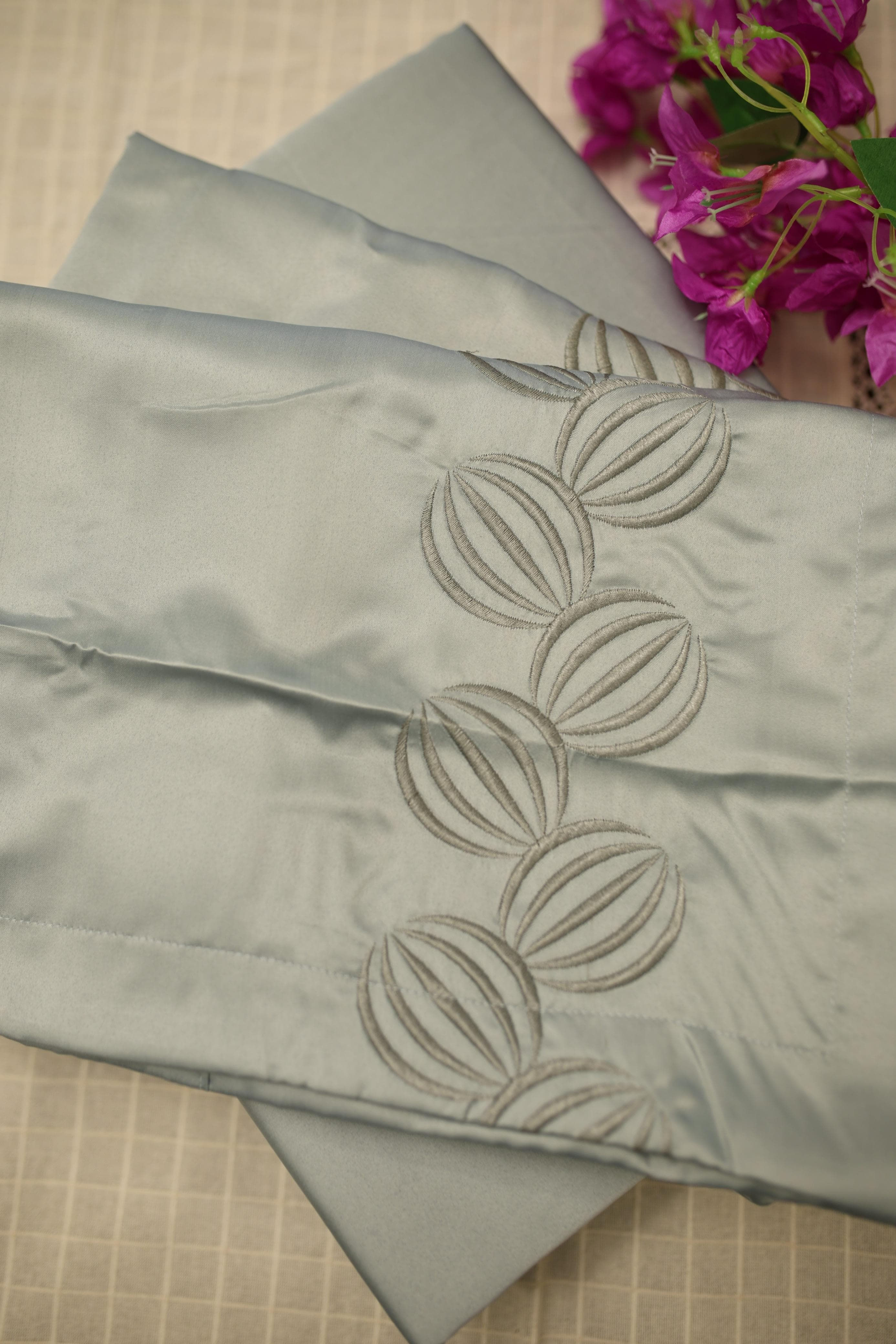 Bedsheets - Essential Queen size bedsheet