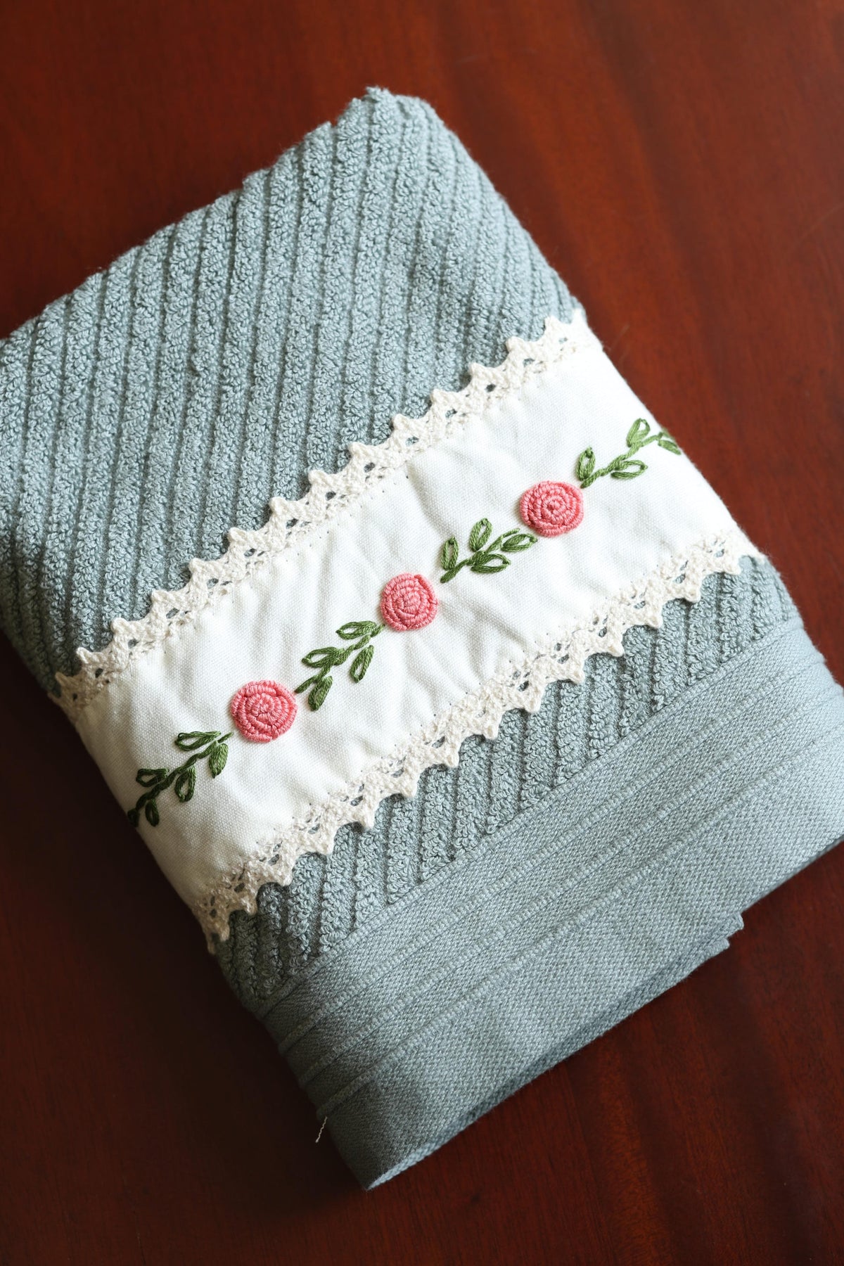 Towels : Embroidery Turkey towels