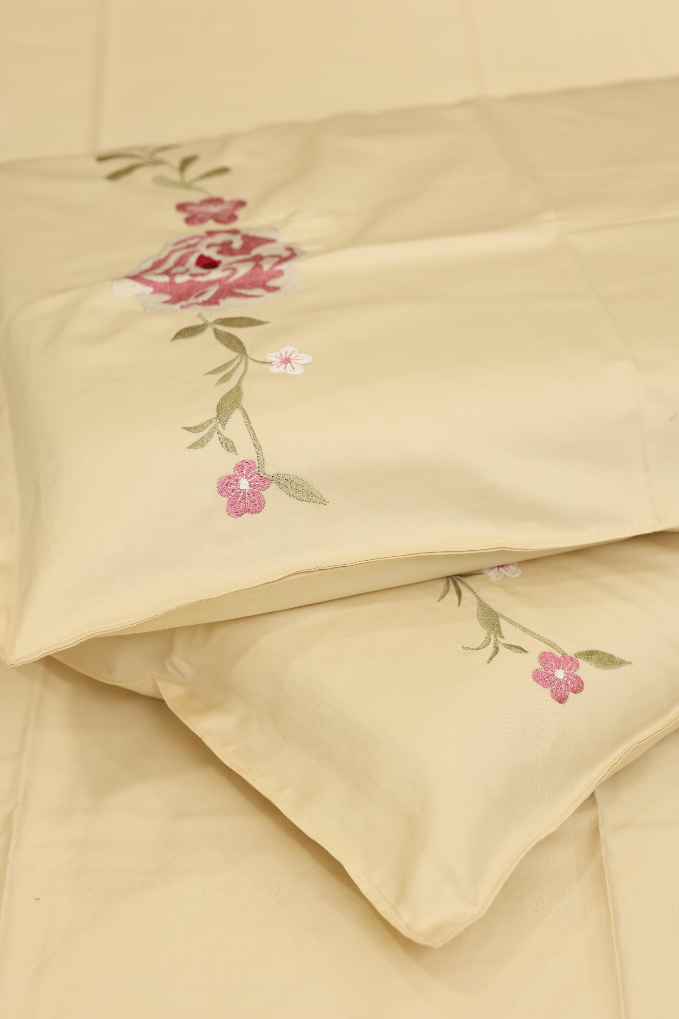 Bedsheets - King Premium Machine embroidery bedsheets MEK
