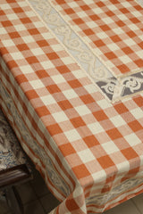 Classic Checkered 6 -Seater Tablecloth with Embroidered Lace Border