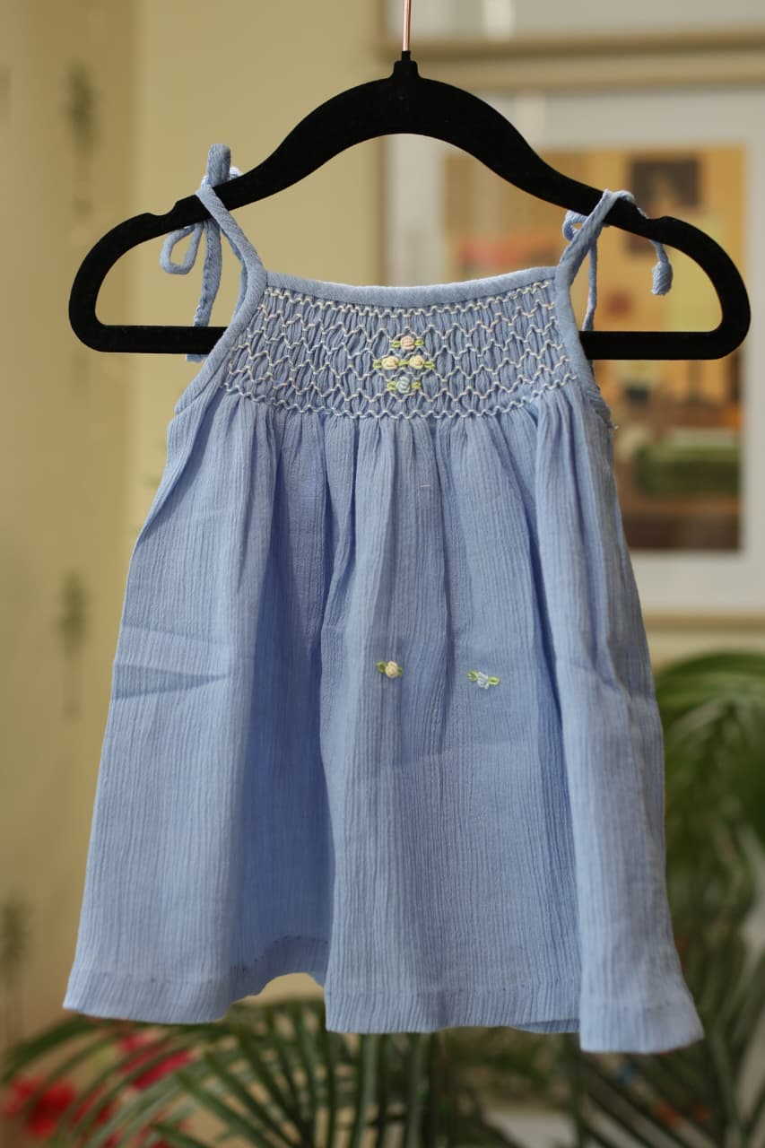 Kids smocked dress 3-6 month