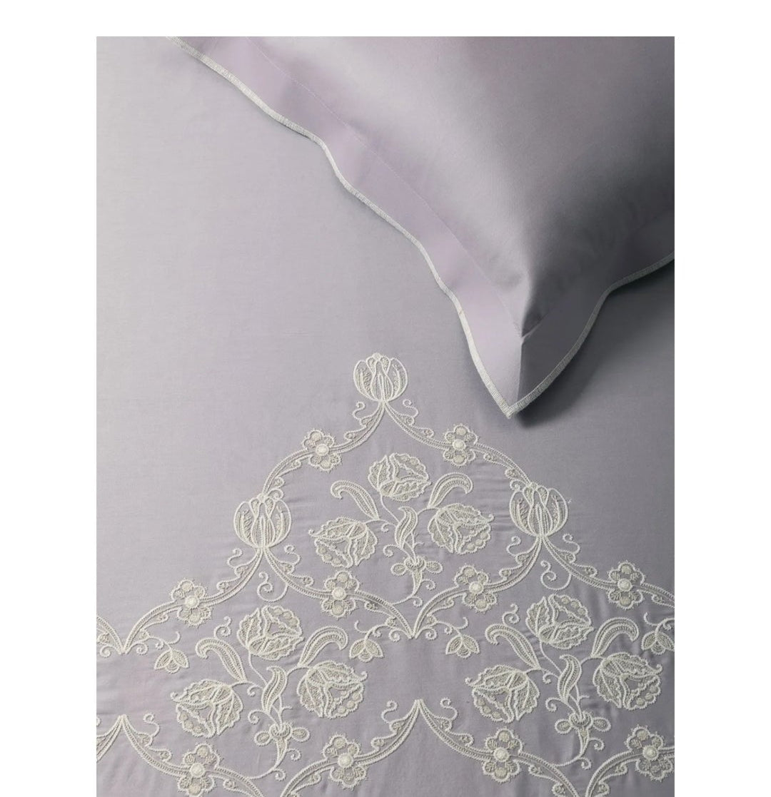 Bedsheets - King Premium machine embroidery bedsheets Sansaar : Saembro