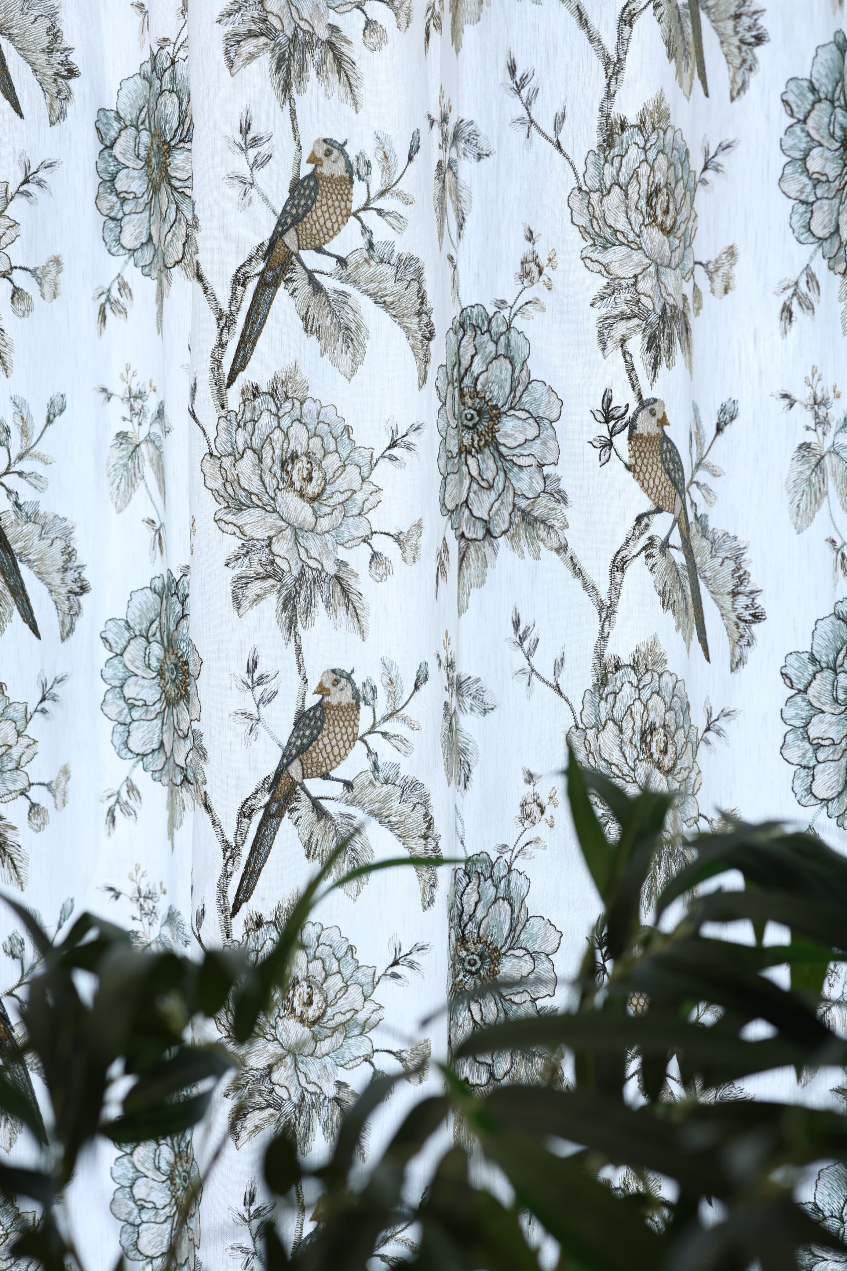Curtains:Premium embroidery opaque curtains