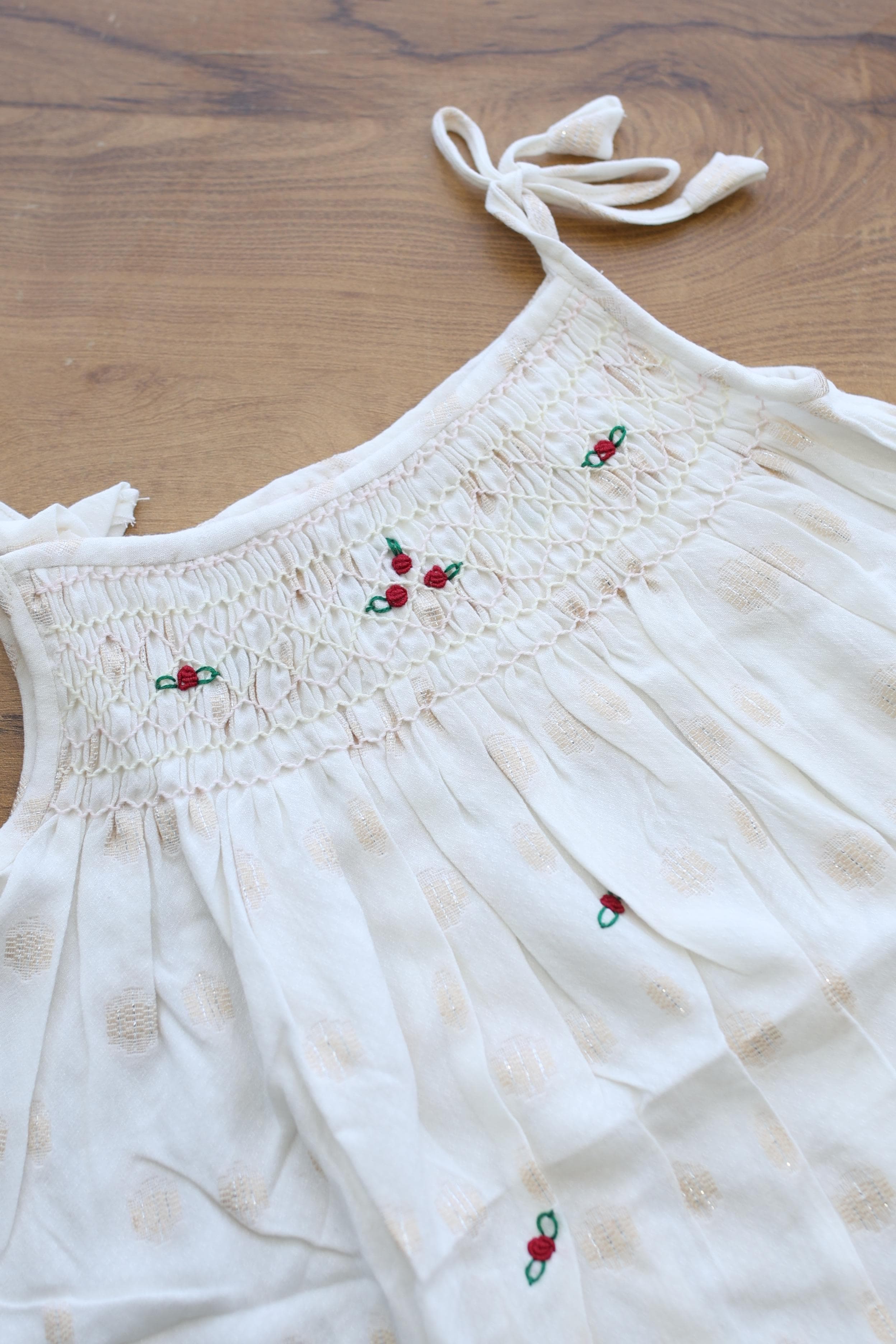 Kids smocked dress 10-12 month