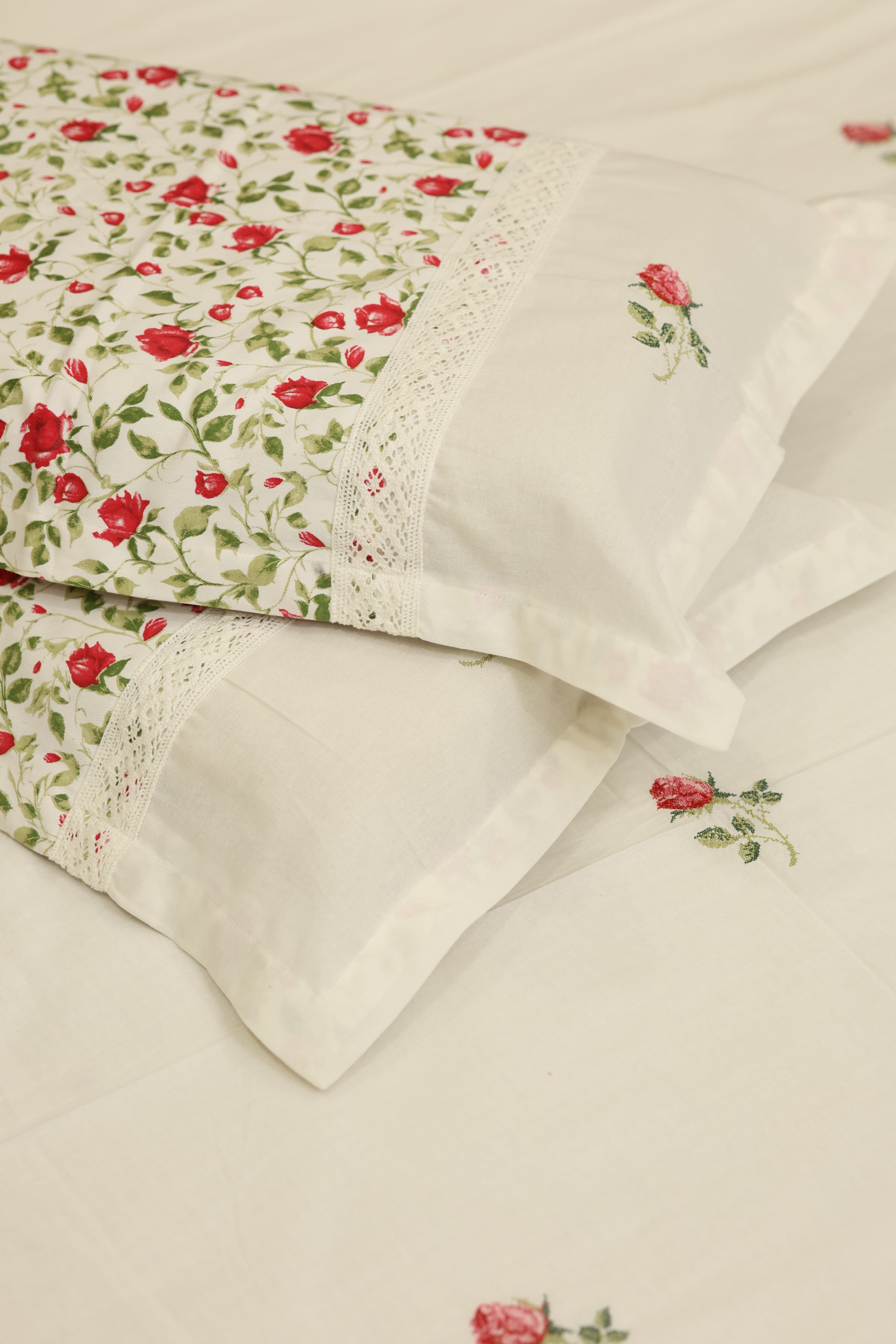Premium Cross stitch Embroidery Cotton King Size Bedspread Set Cottage collections 1