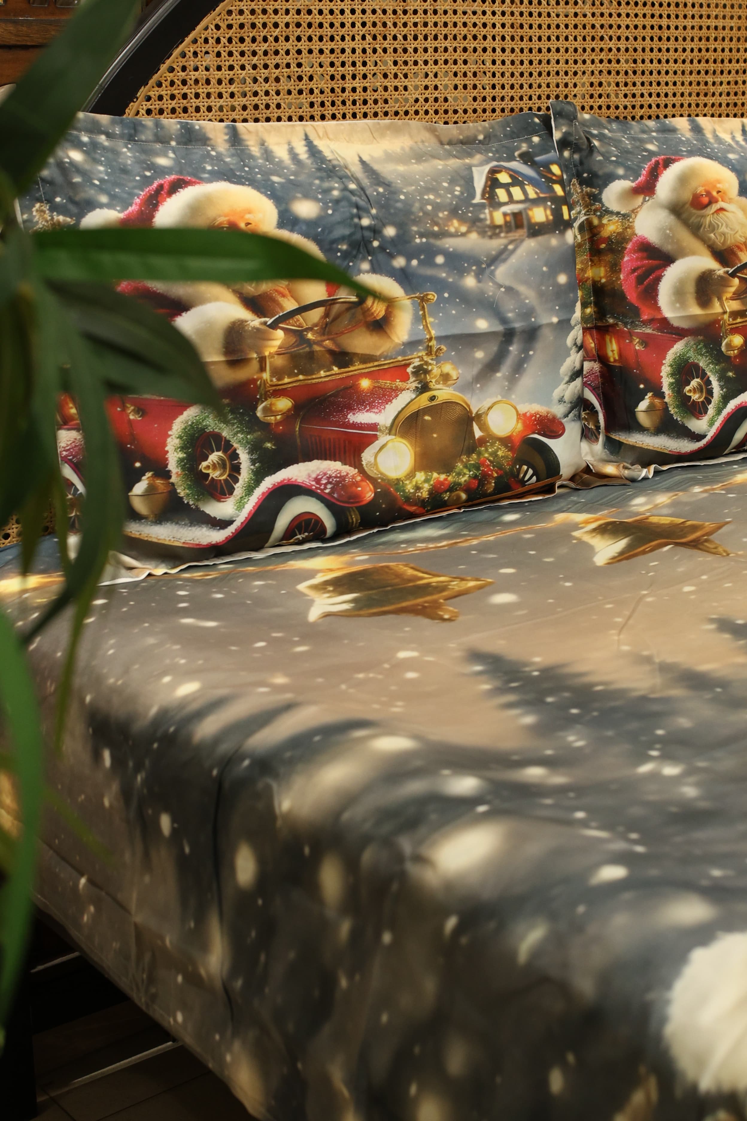 Christmas 7D Panel Print King Size Bedsheet Set - Xmas edition