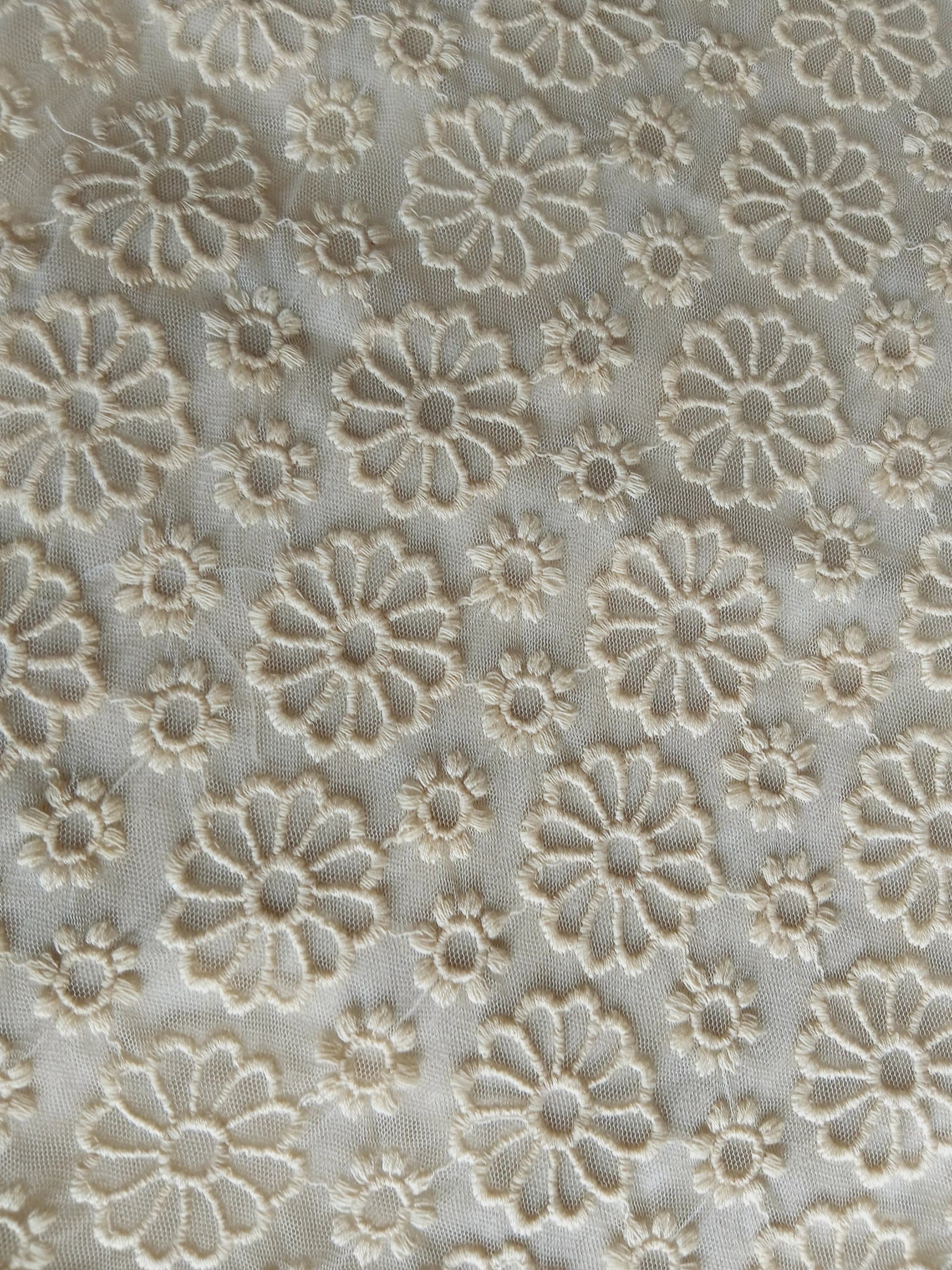 Table runners-8 seater (Embroidery)