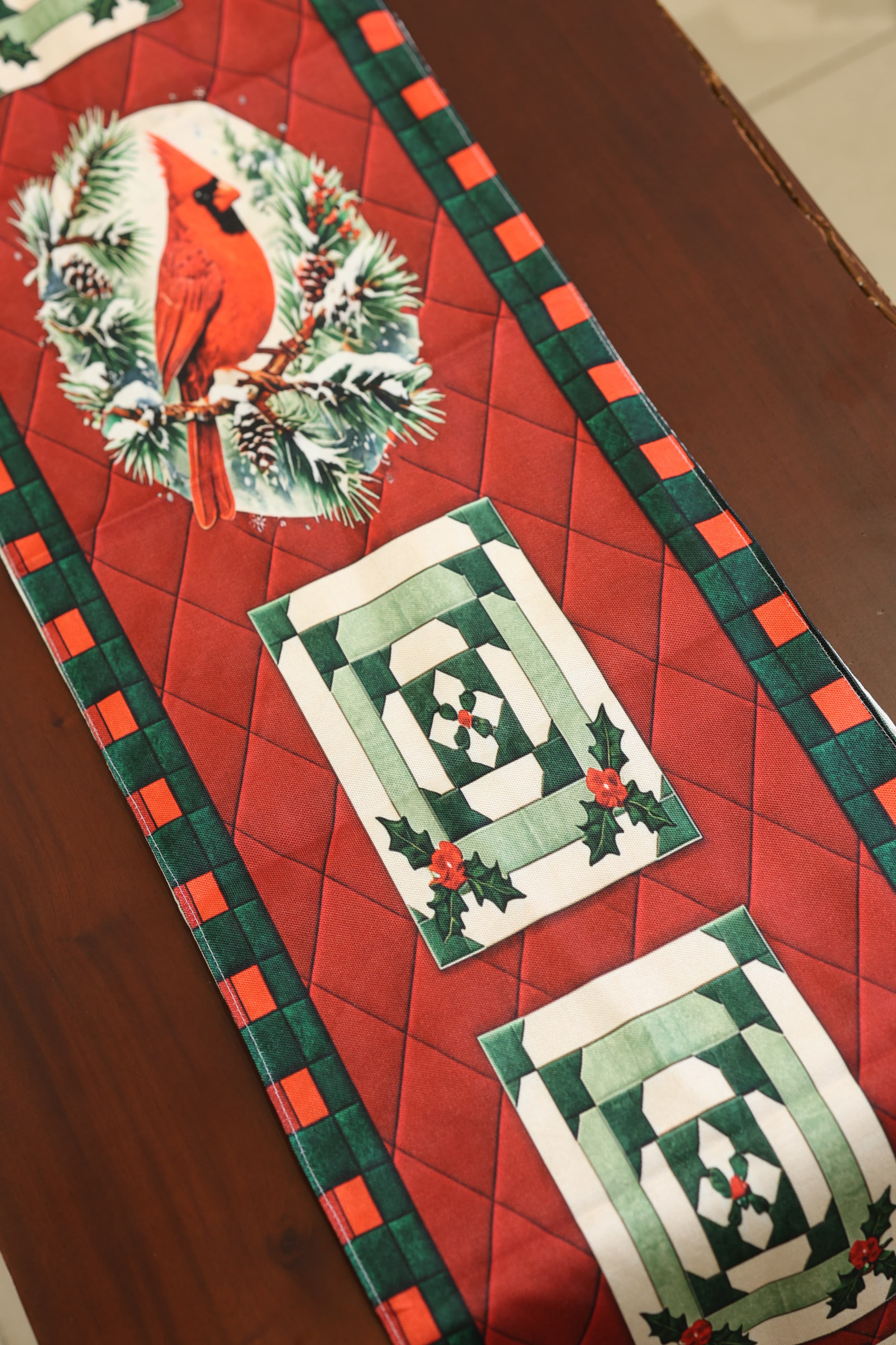 Table Runner - 6 Seater Xmas edition