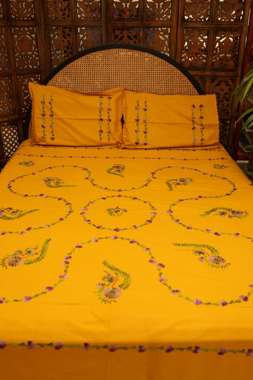 Bedsheets:Queen premium hand embroidered bedsheets HEQ