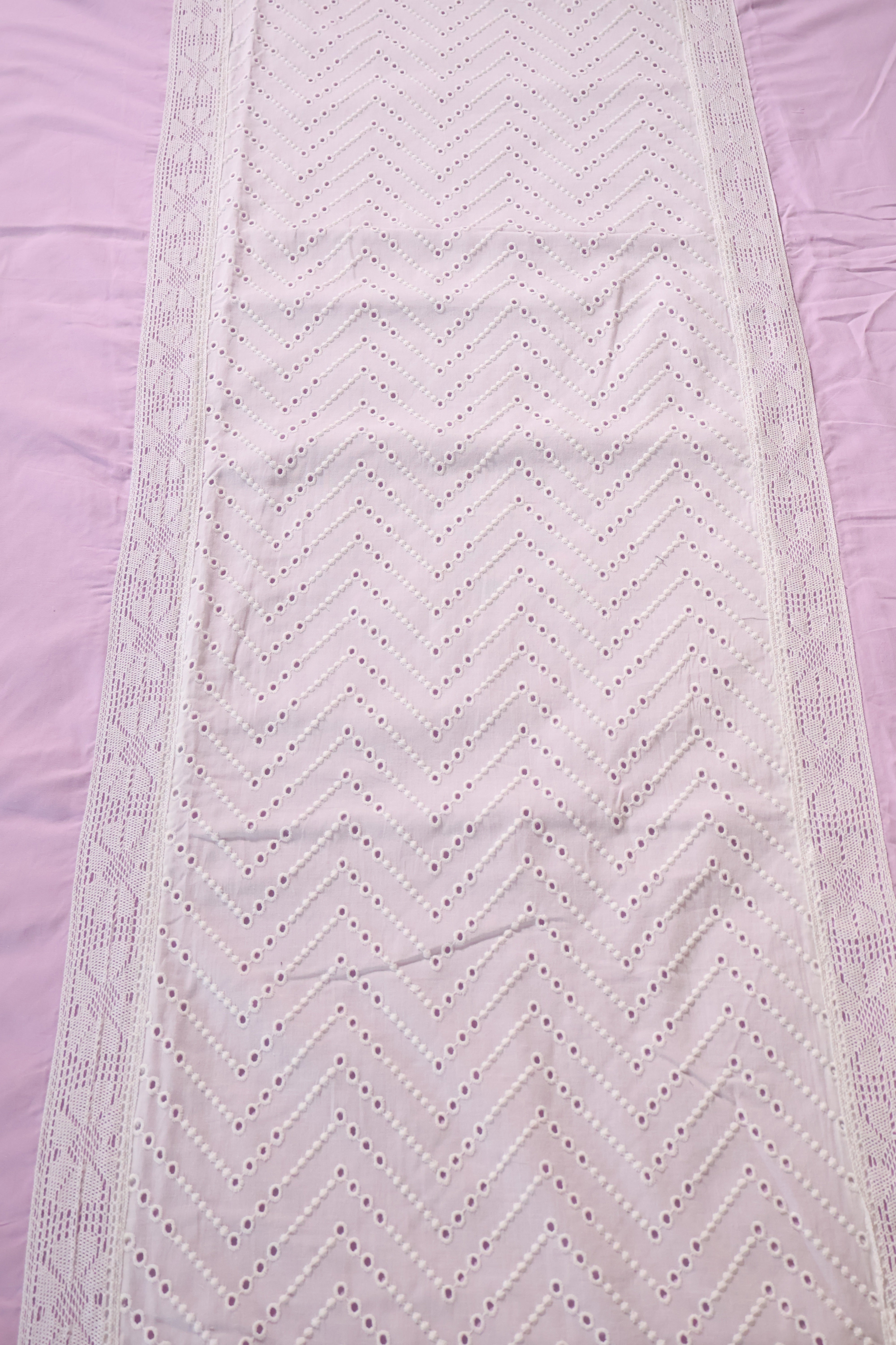 Bedsheets - Premium designer king bedsheets dd lace