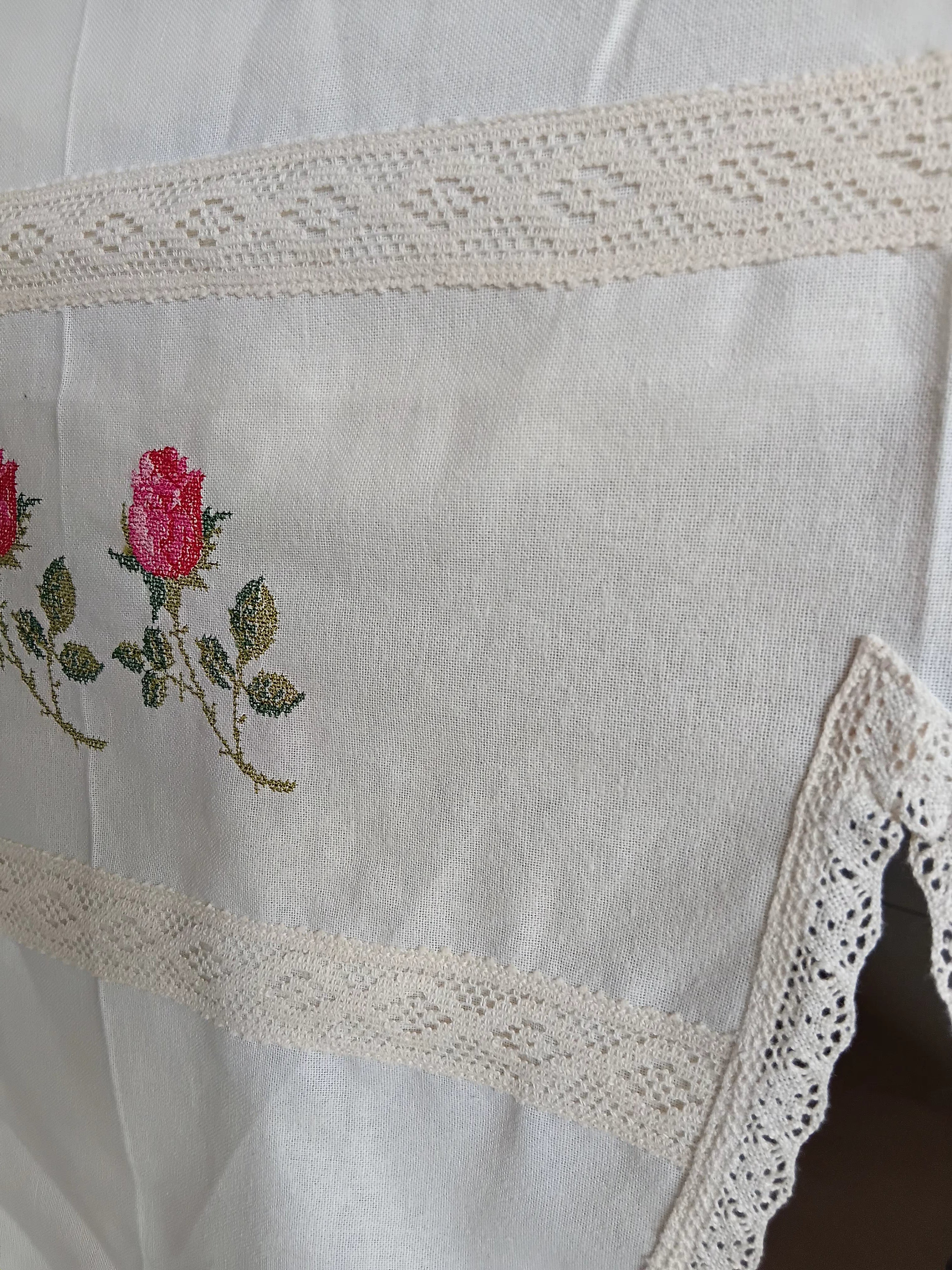 Floral Cross Stitch Embroidered Sofa Back / chair back Cover Set 3+2