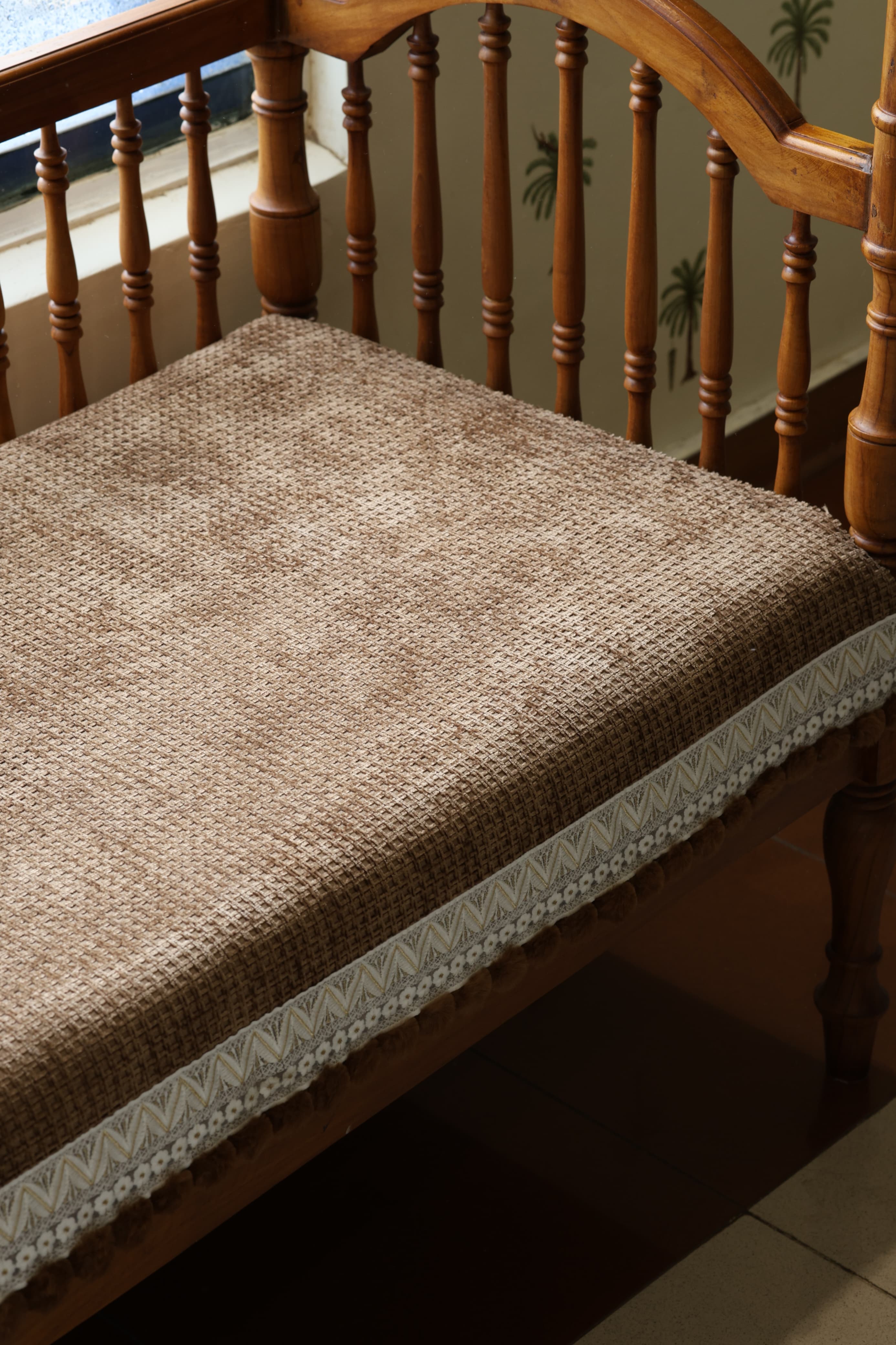 Sofa protector -  description