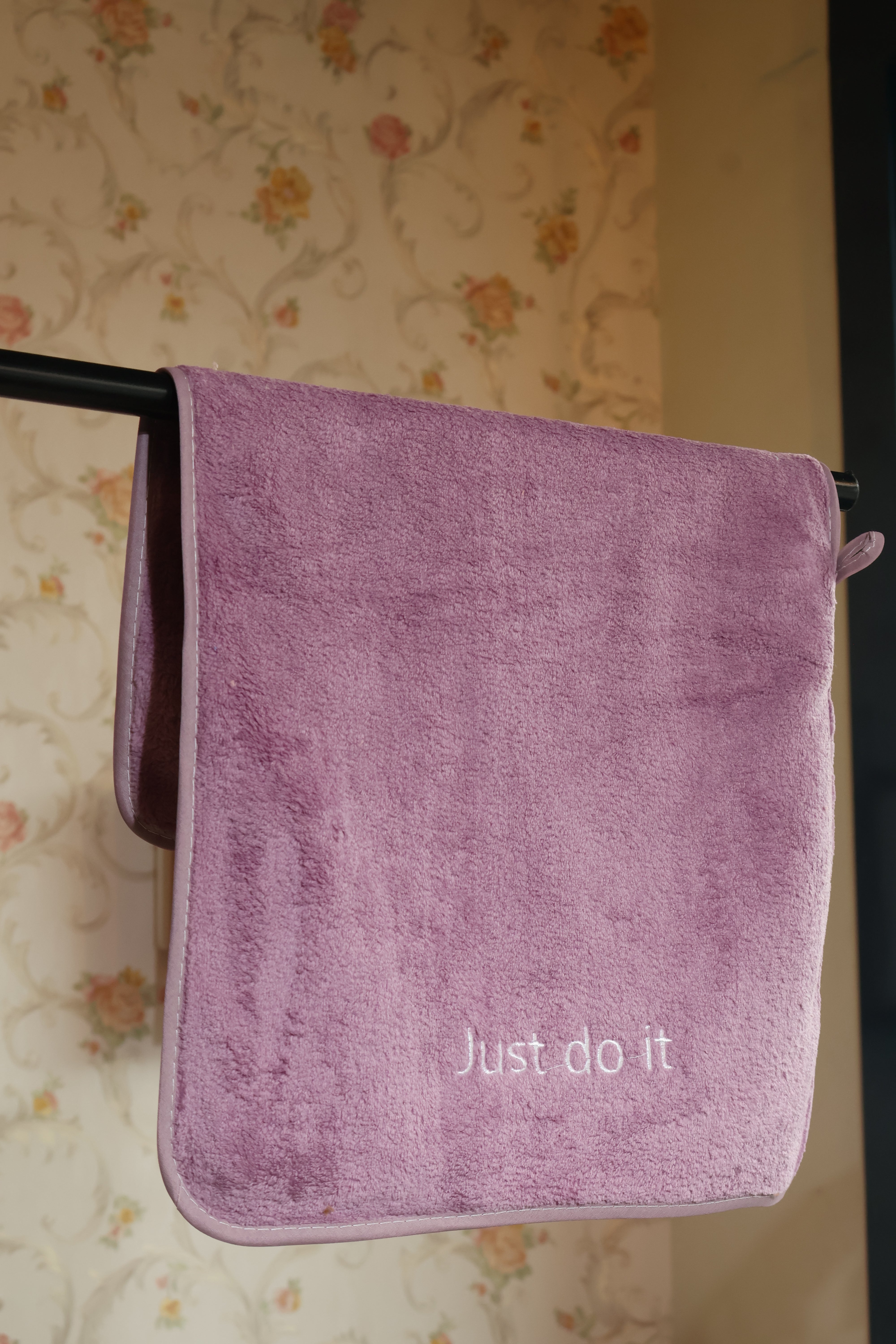 Hand towel(38cm *58cm) with Hanging Loop