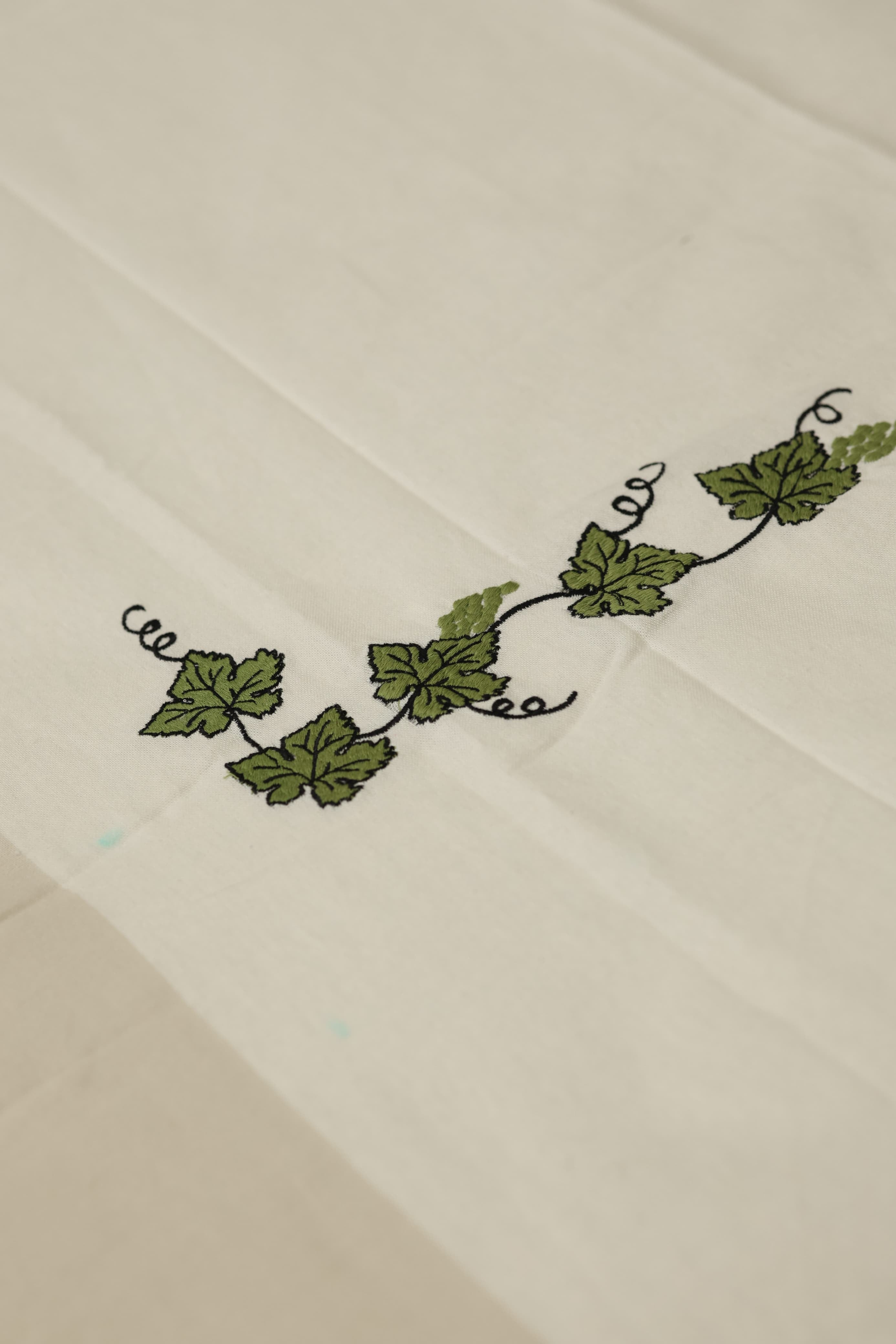 Vine Embroidery Cotton Double Bedsheet Set