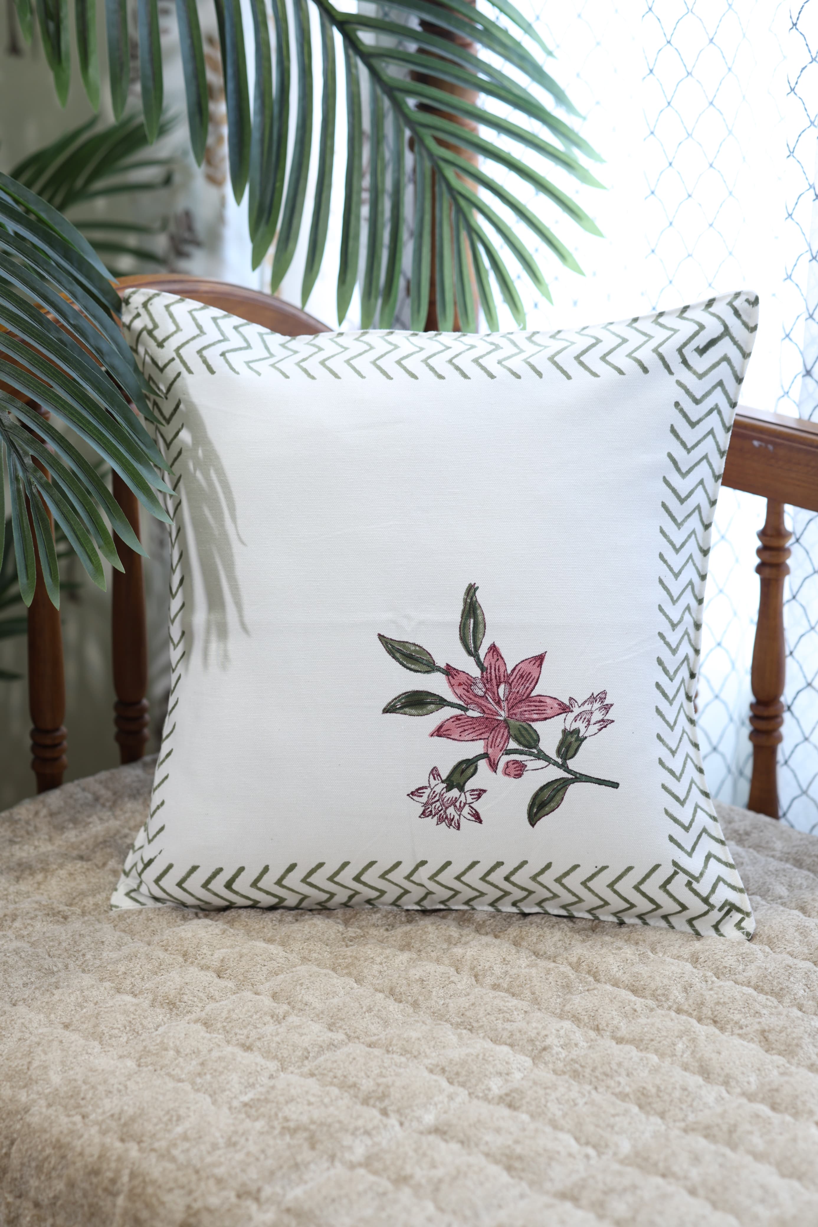 Handblock cushion cover 16×16 inches