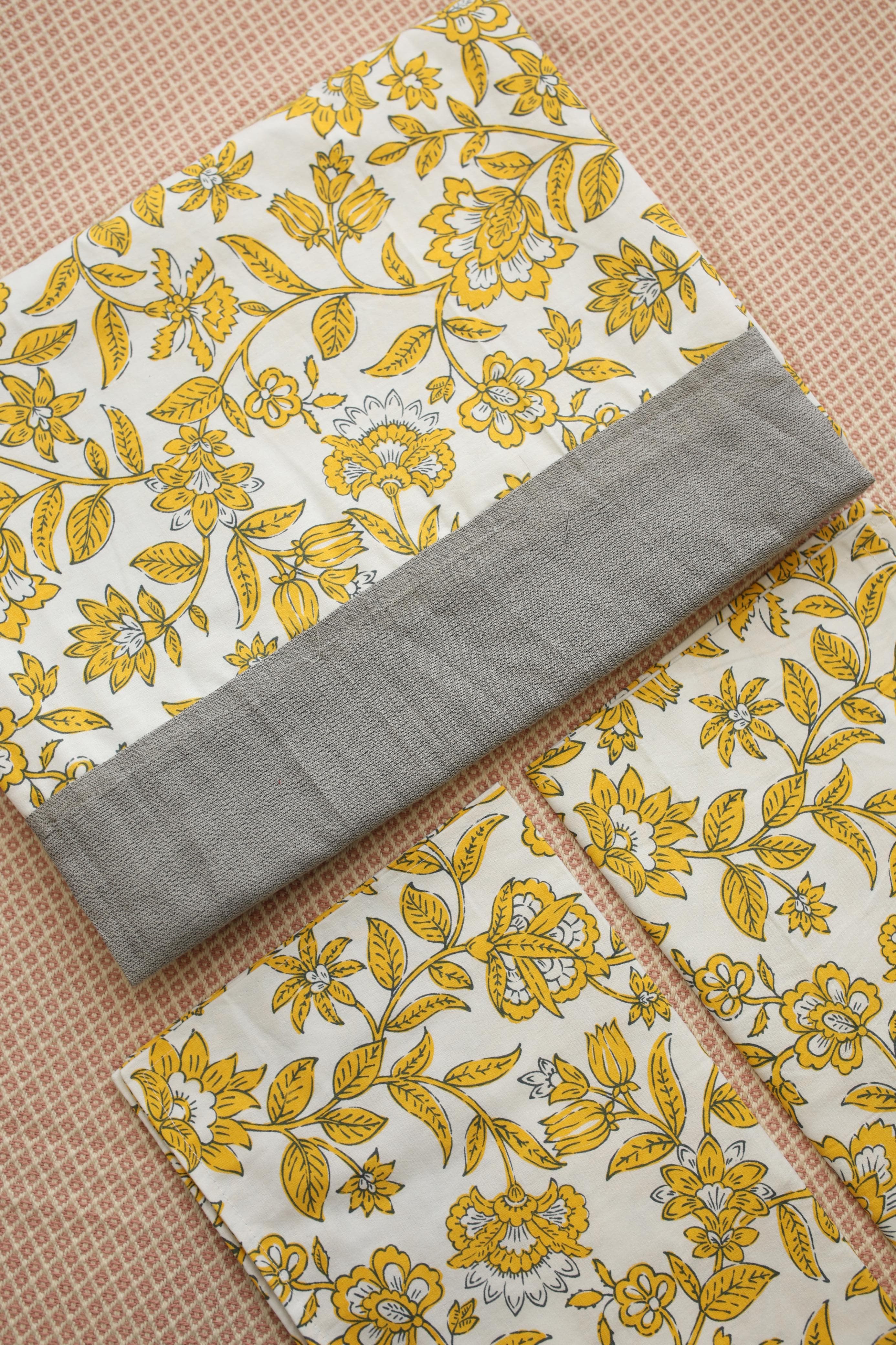 Bedsheets - Queen daily use border bedsheets