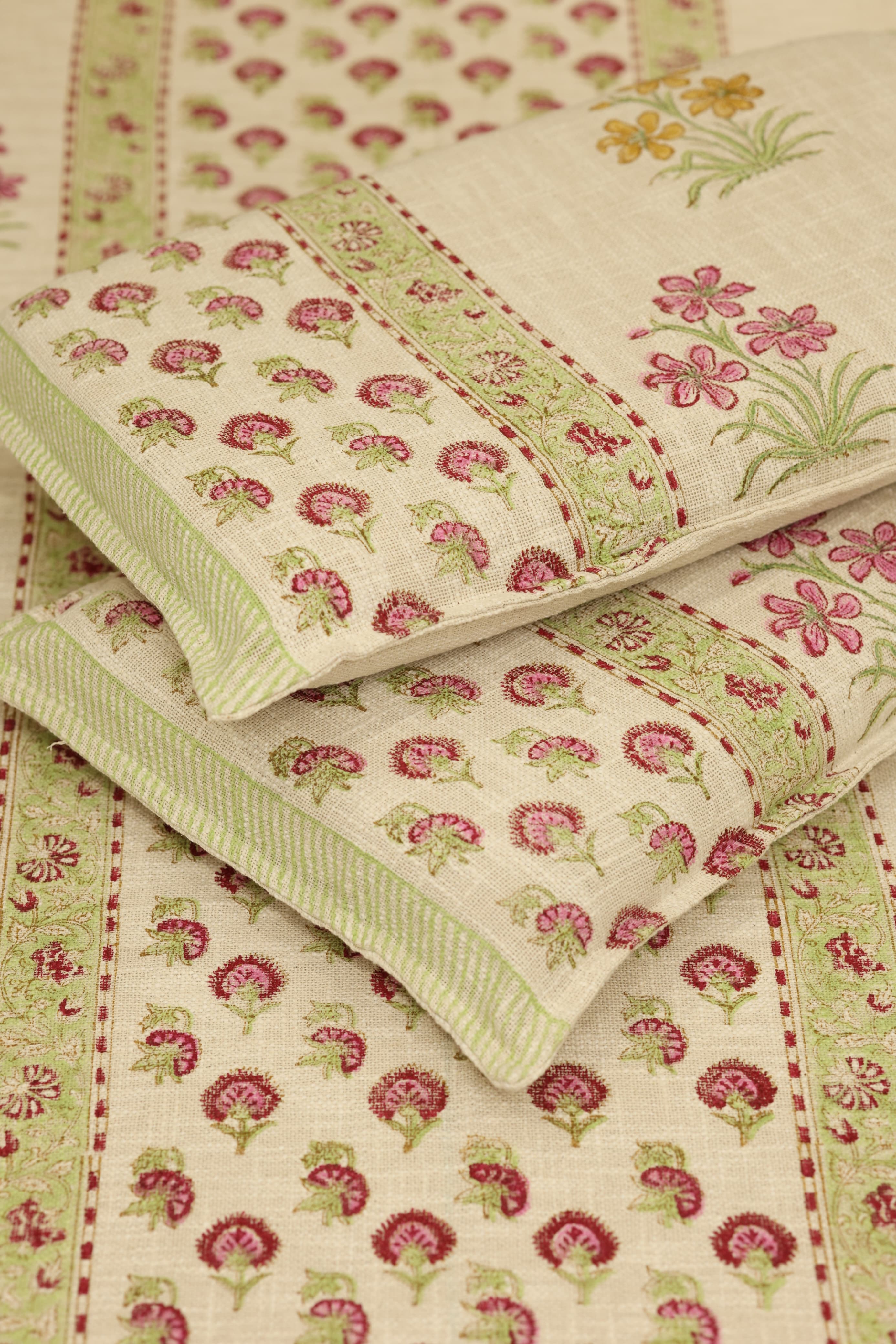 Spread : Handblock Jute Bedspread