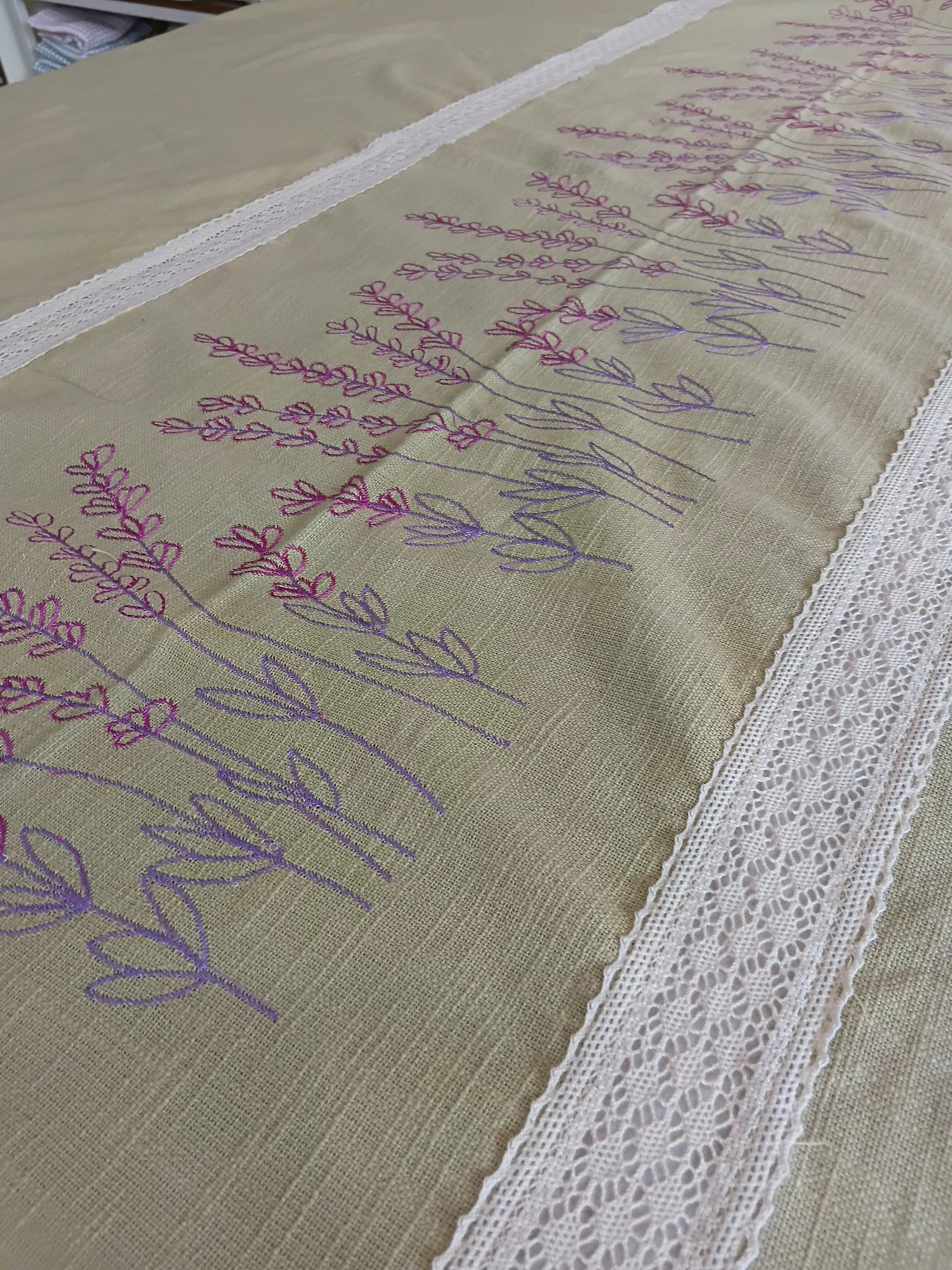 Table cloths - 6 seater