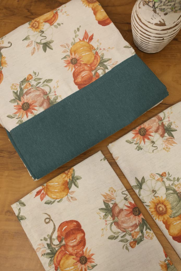 Bedsheets - King daily use border bedsheets