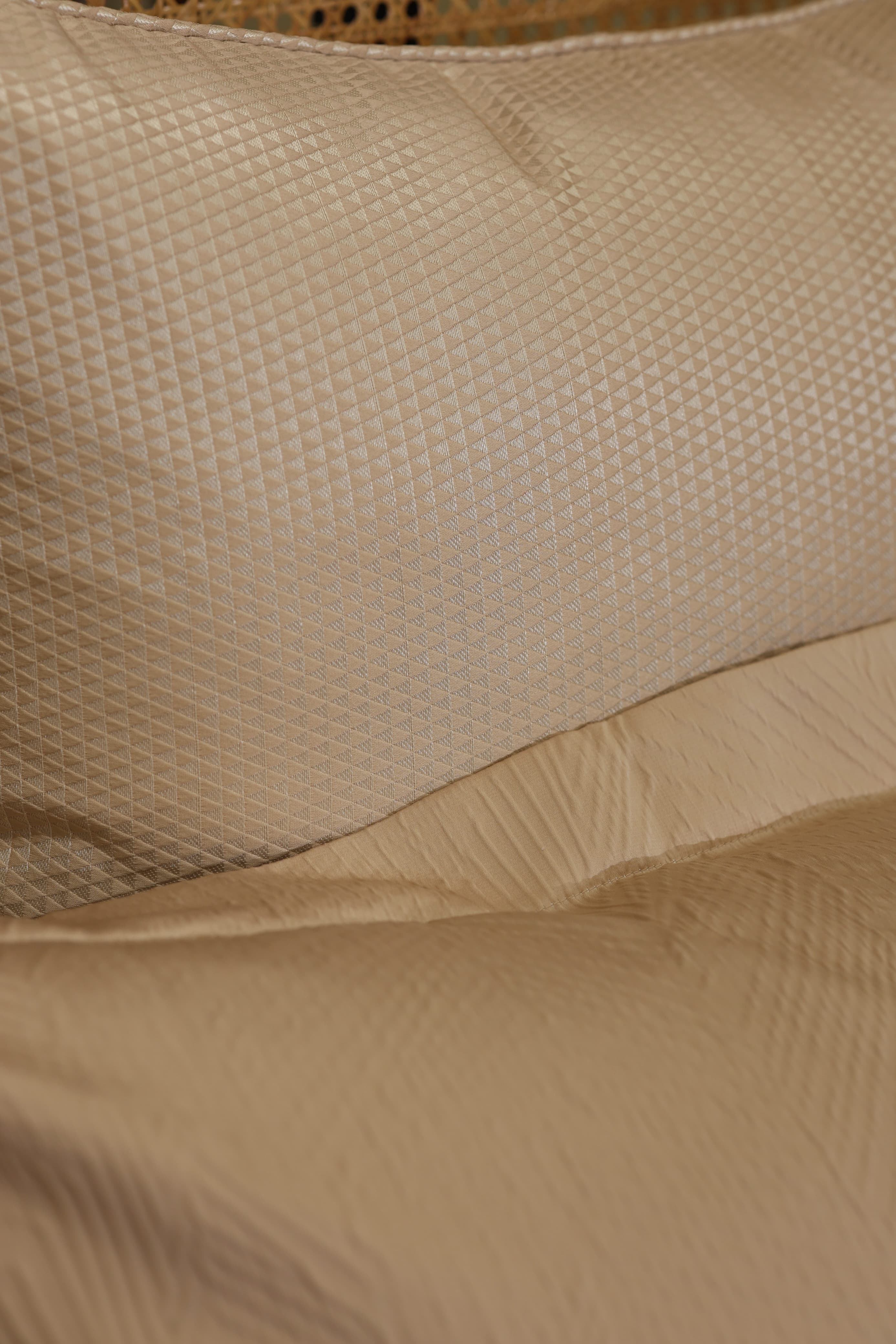 Champagne Luxe Cotton Bed Linen Ensemble with Duvet Cover Ddecor