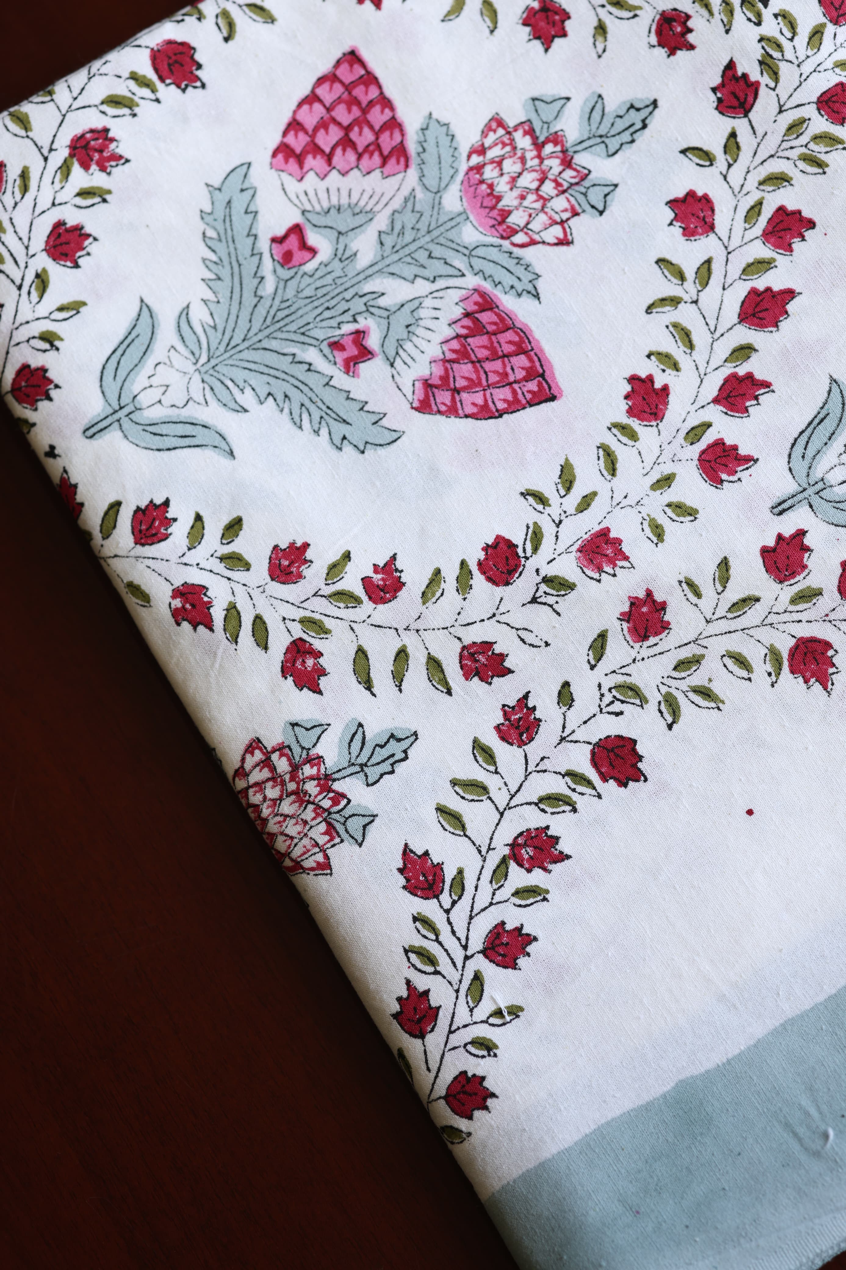 TABLE SET
