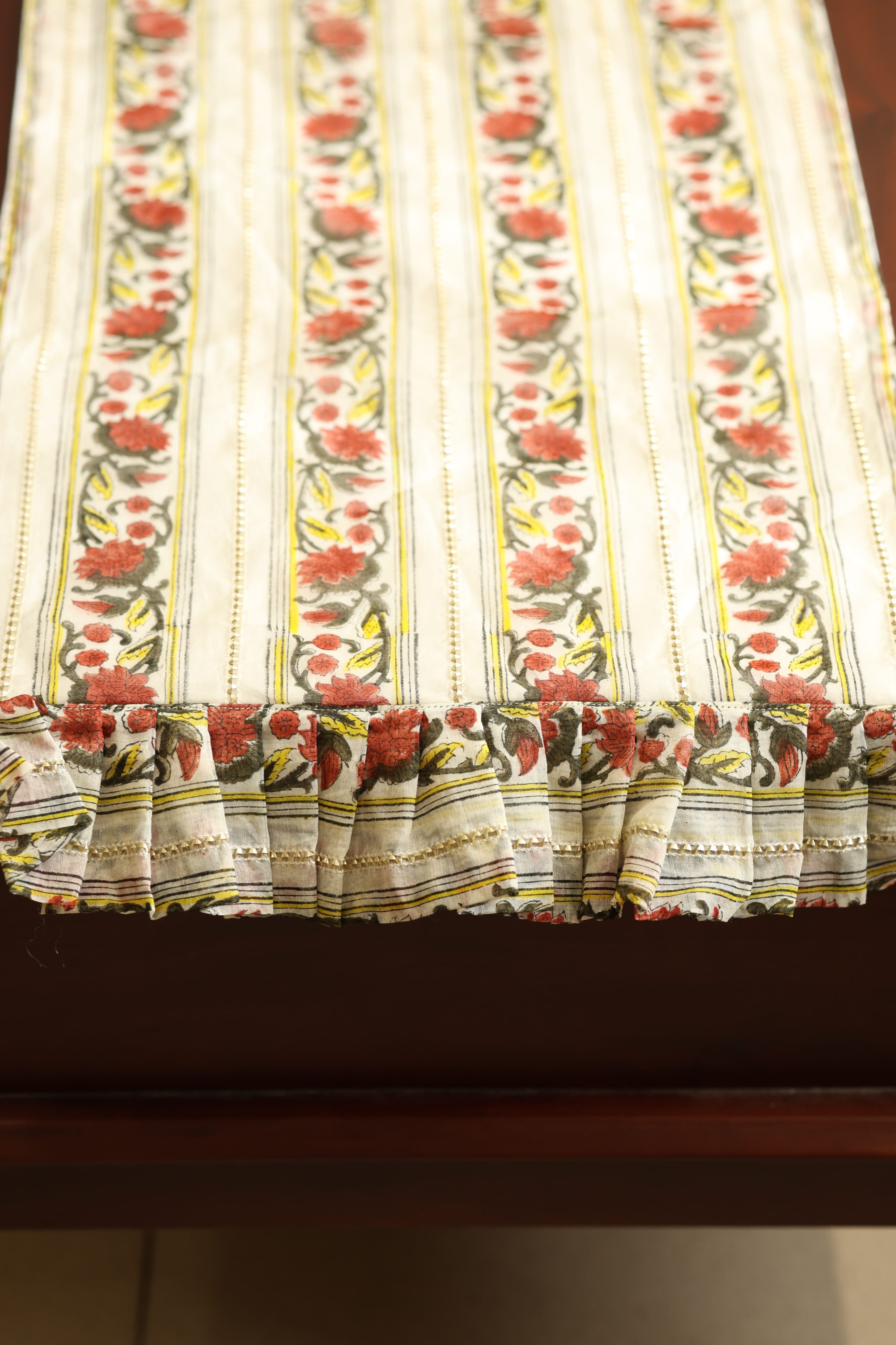 Onam Handblock Table Runner with Ruffled Edges - 4 seater
