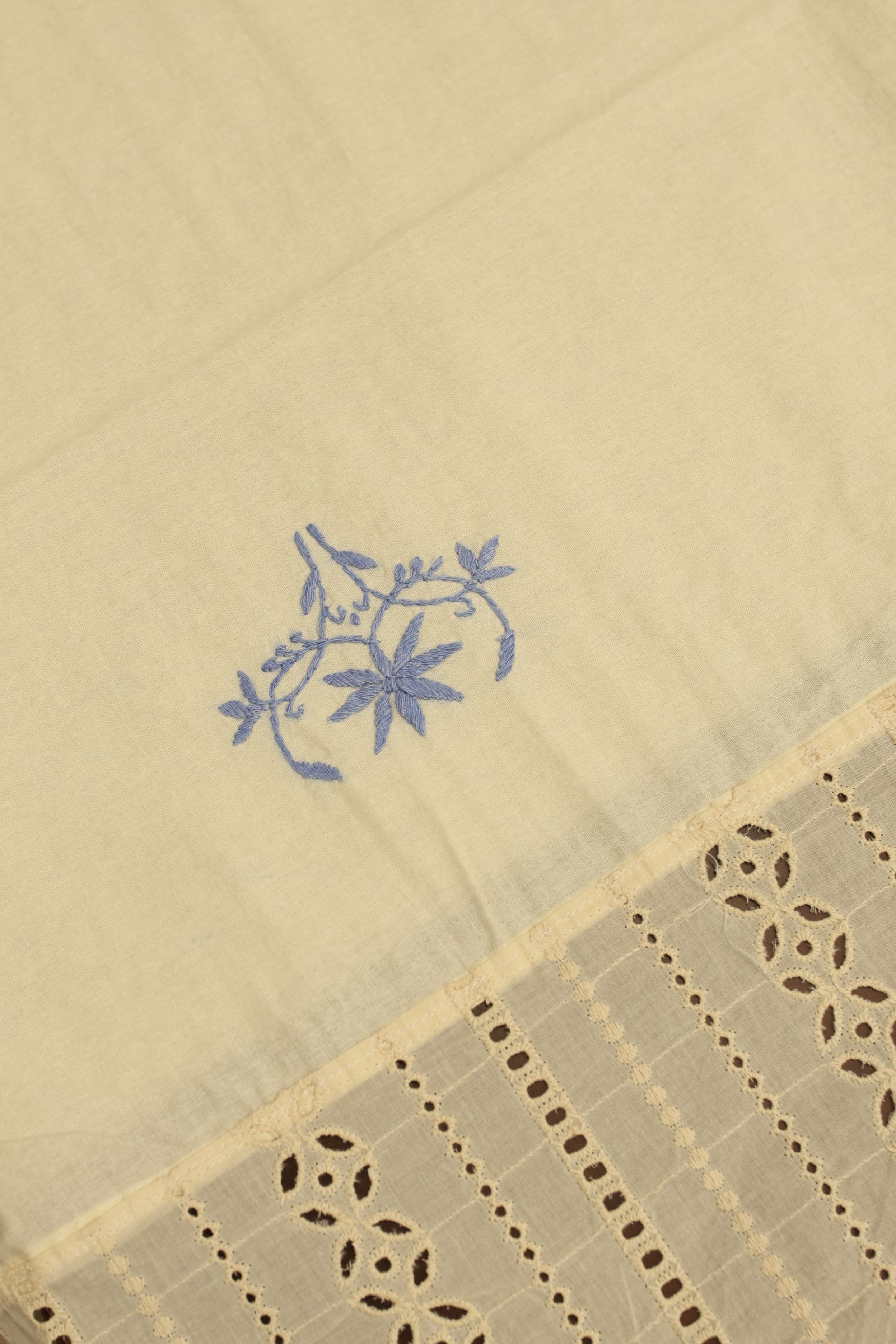 Table cloth - 8 seater hand embroidery