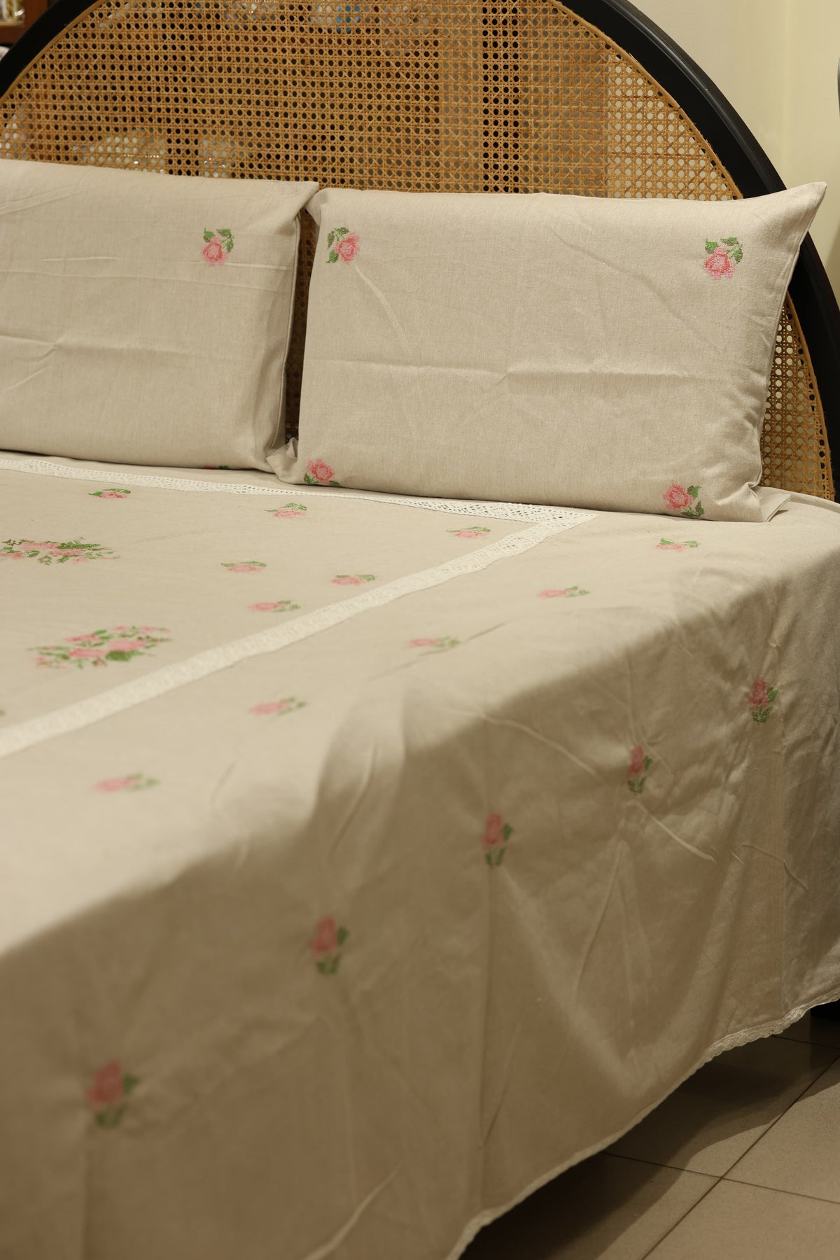 Premium Cross stitch Embroidery Cotton King Size Bedspread Set