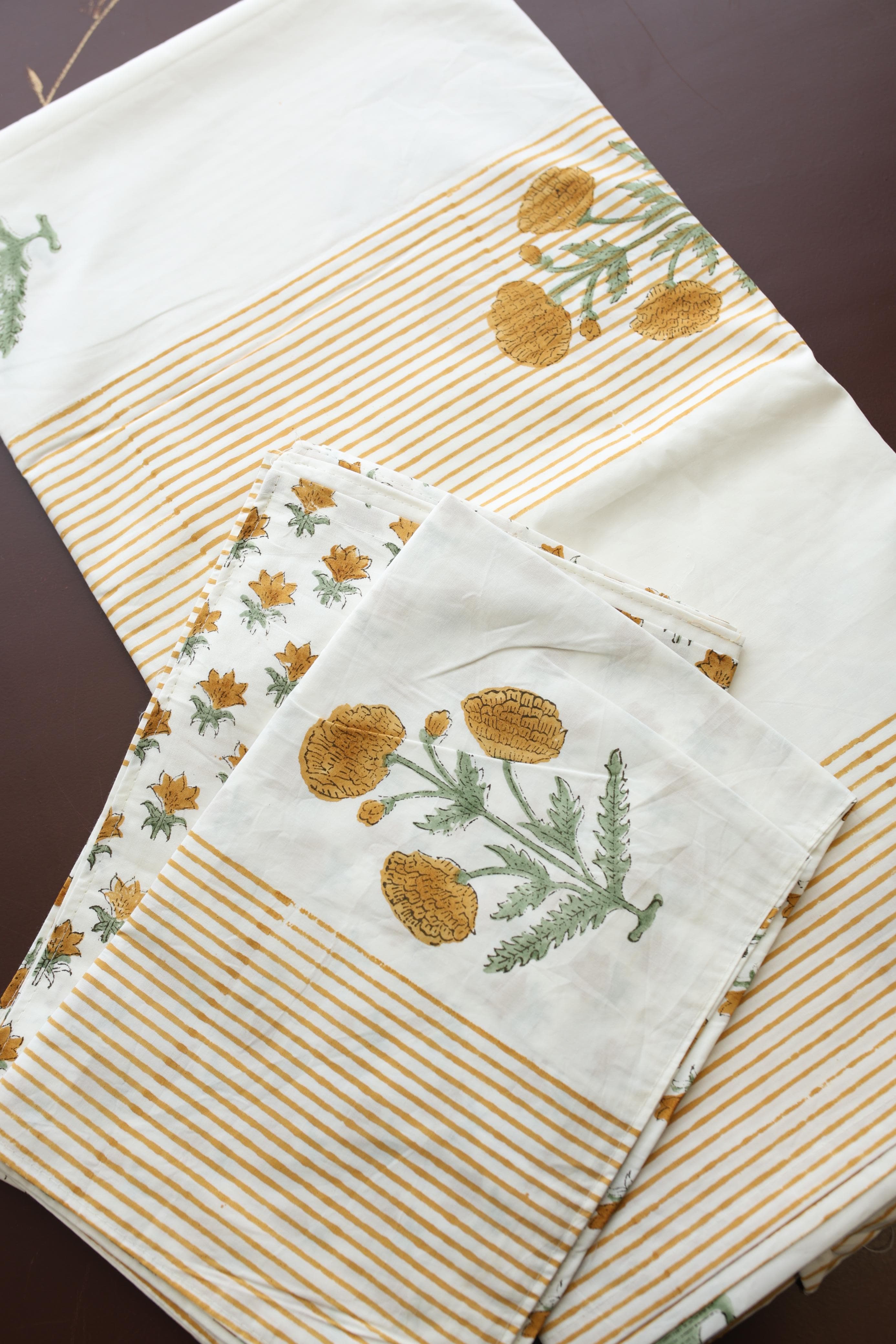 Bedsheets - King percale cotton handblock soft lily  bedsheets