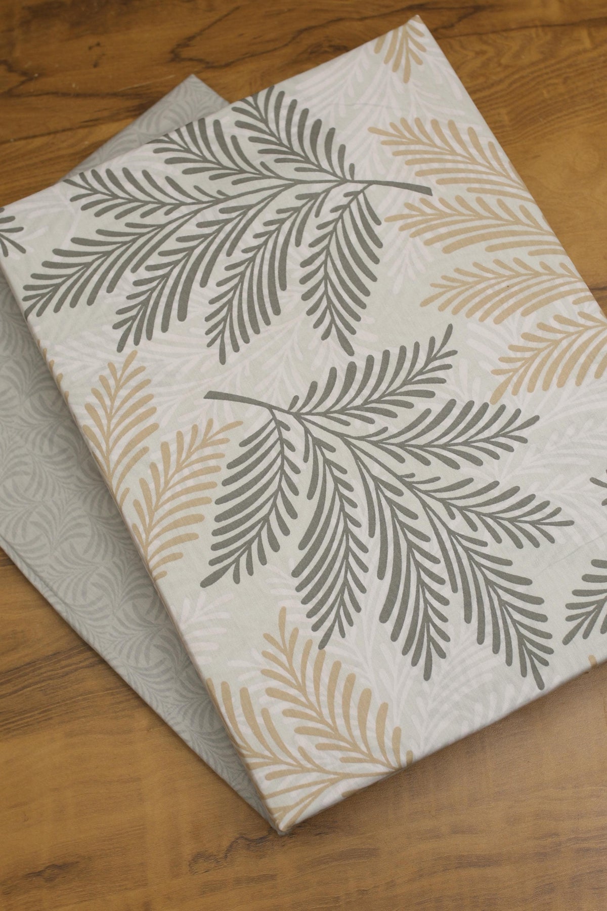 Bedsheets - Queen Soft cotton floral bedsheets (buzz)